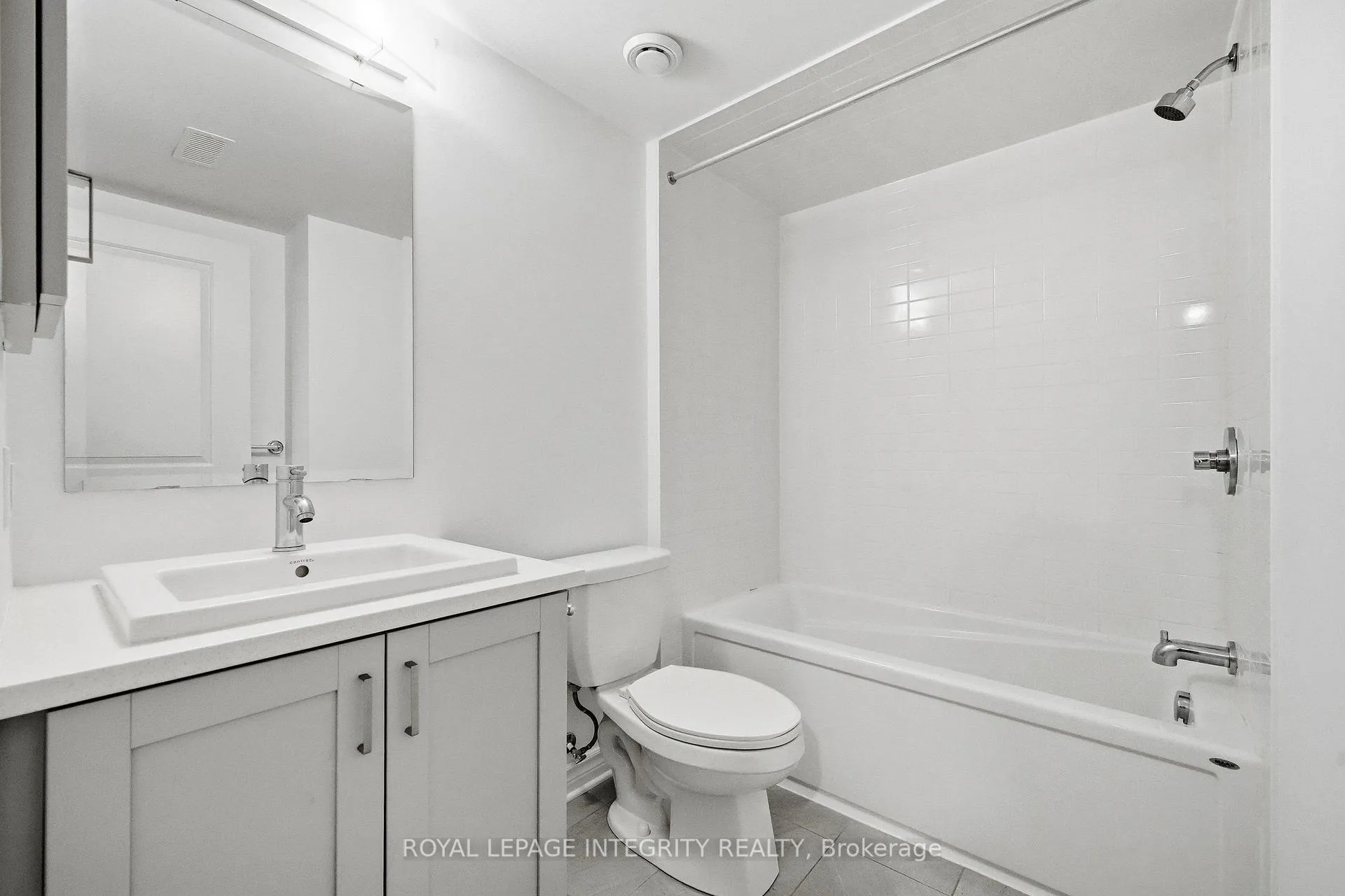 Photo 27 of 41 Carabiner Private, Ottawa, Mer Bleue/Bradley Estates/Anderson Park — HOMEH