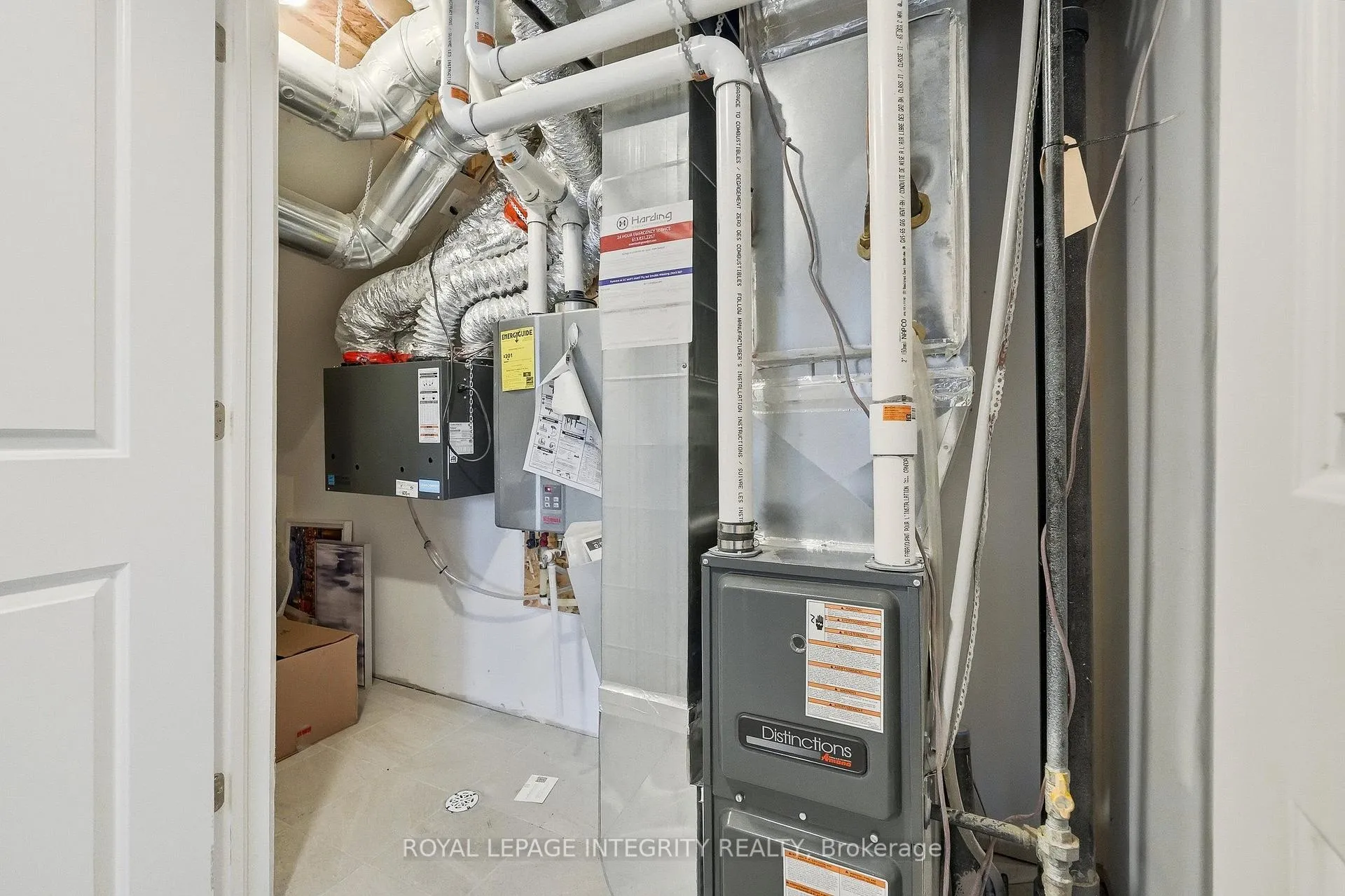 Photo 28 of 41 Carabiner Private, Ottawa, Mer Bleue/Bradley Estates/Anderson Park — HOMEH