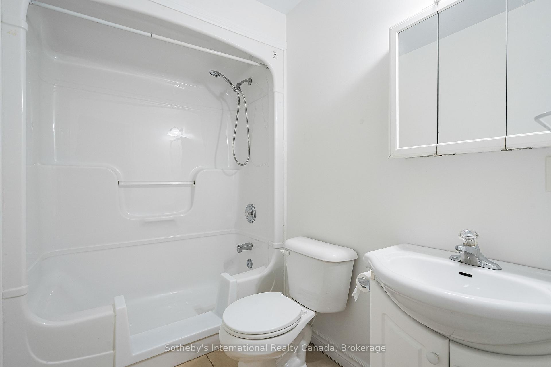 Photo 22 of 7 Whipps Court, Collingwood — HOMEH