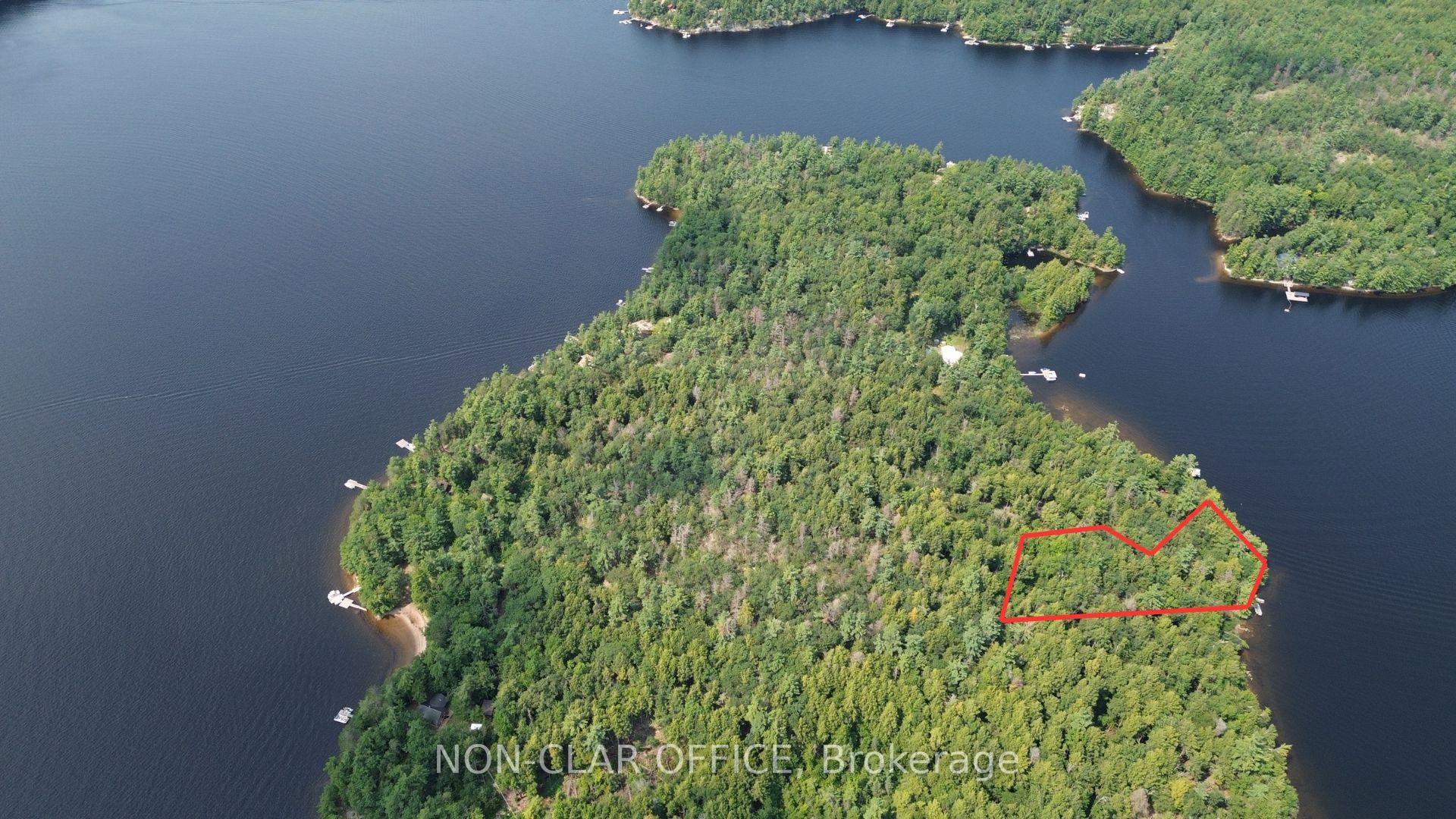 Photo of Part Lot 2 Blade Island