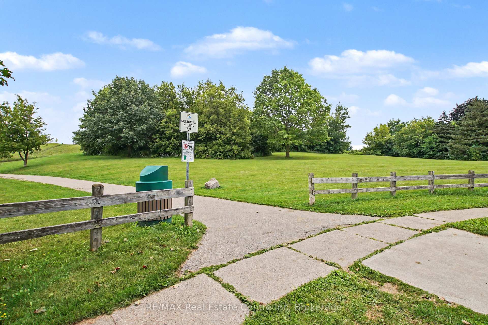 Photo 35 of 148 Carter Crescent, Cambridge, Greenway-Chaplin — HOMEH
