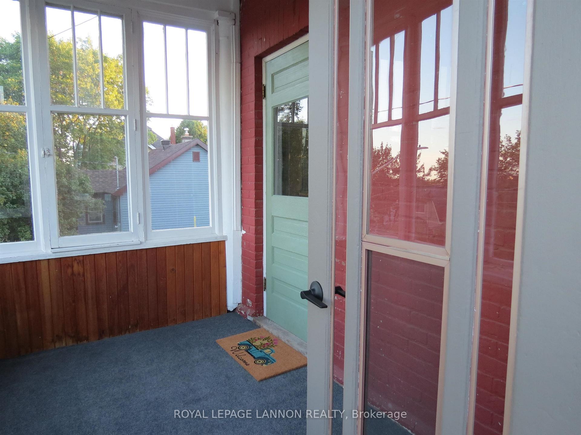 Photo 22 of 4 Crown Street, Thunder Bay, Court / Cumberland — HOMEH