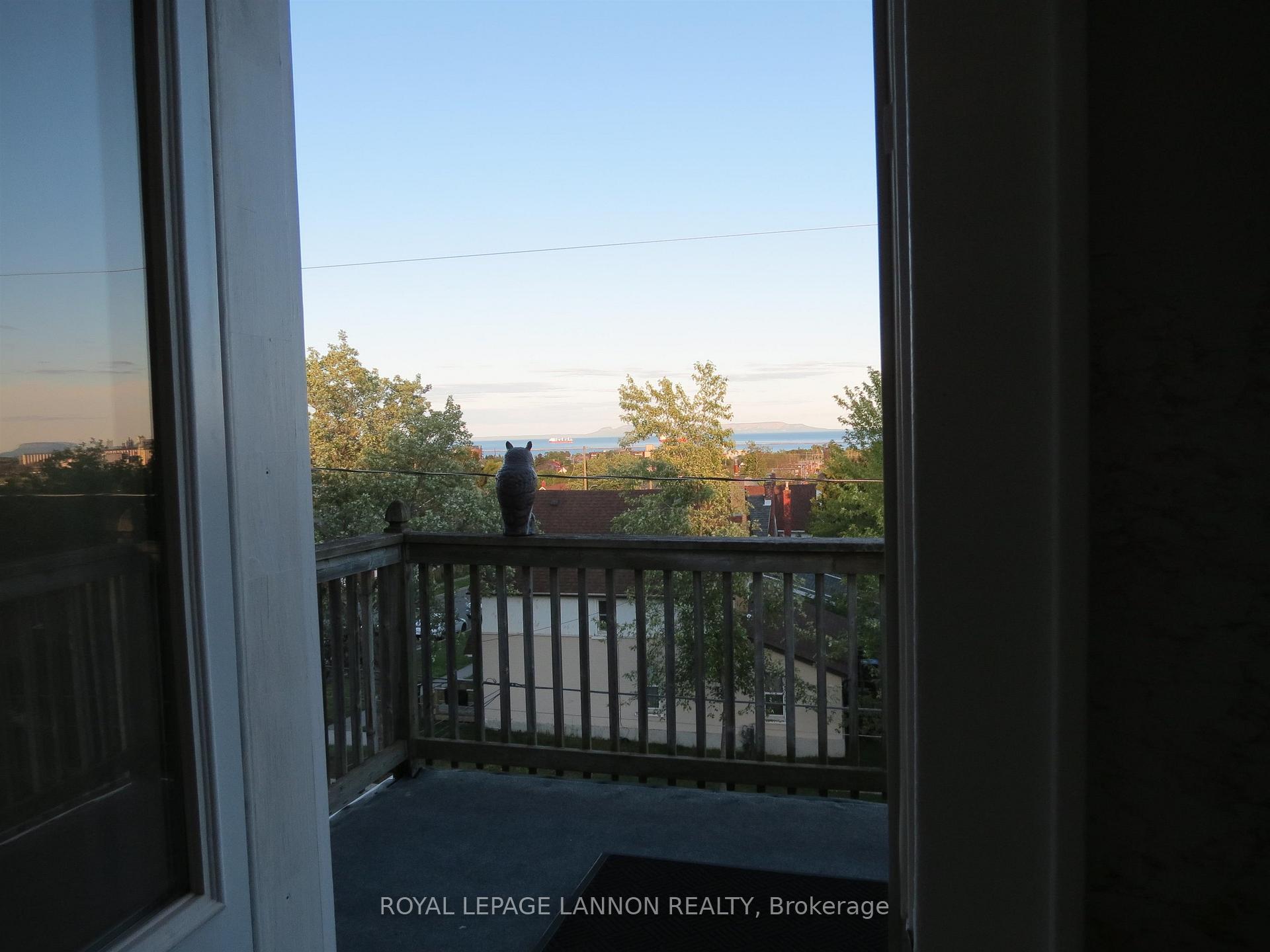 Photo 30 of 4 Crown Street, Thunder Bay, Court / Cumberland — HOMEH