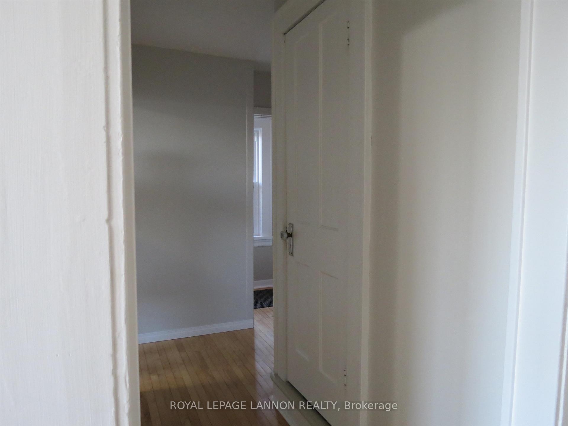 Photo 41 of 4 Crown Street, Thunder Bay, Court / Cumberland — HOMEH