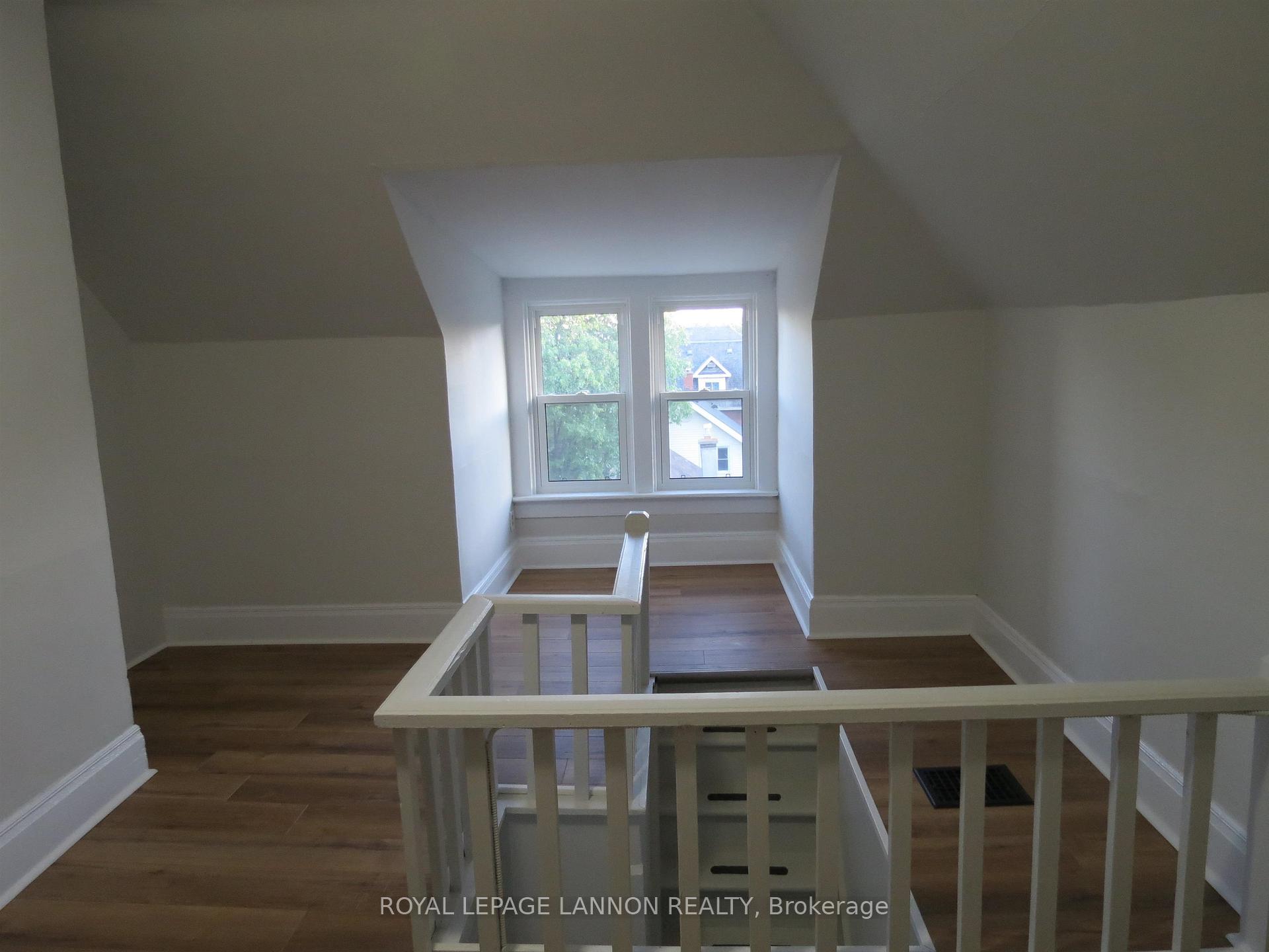 Photo 43 of 4 Crown Street, Thunder Bay, Court / Cumberland — HOMEH