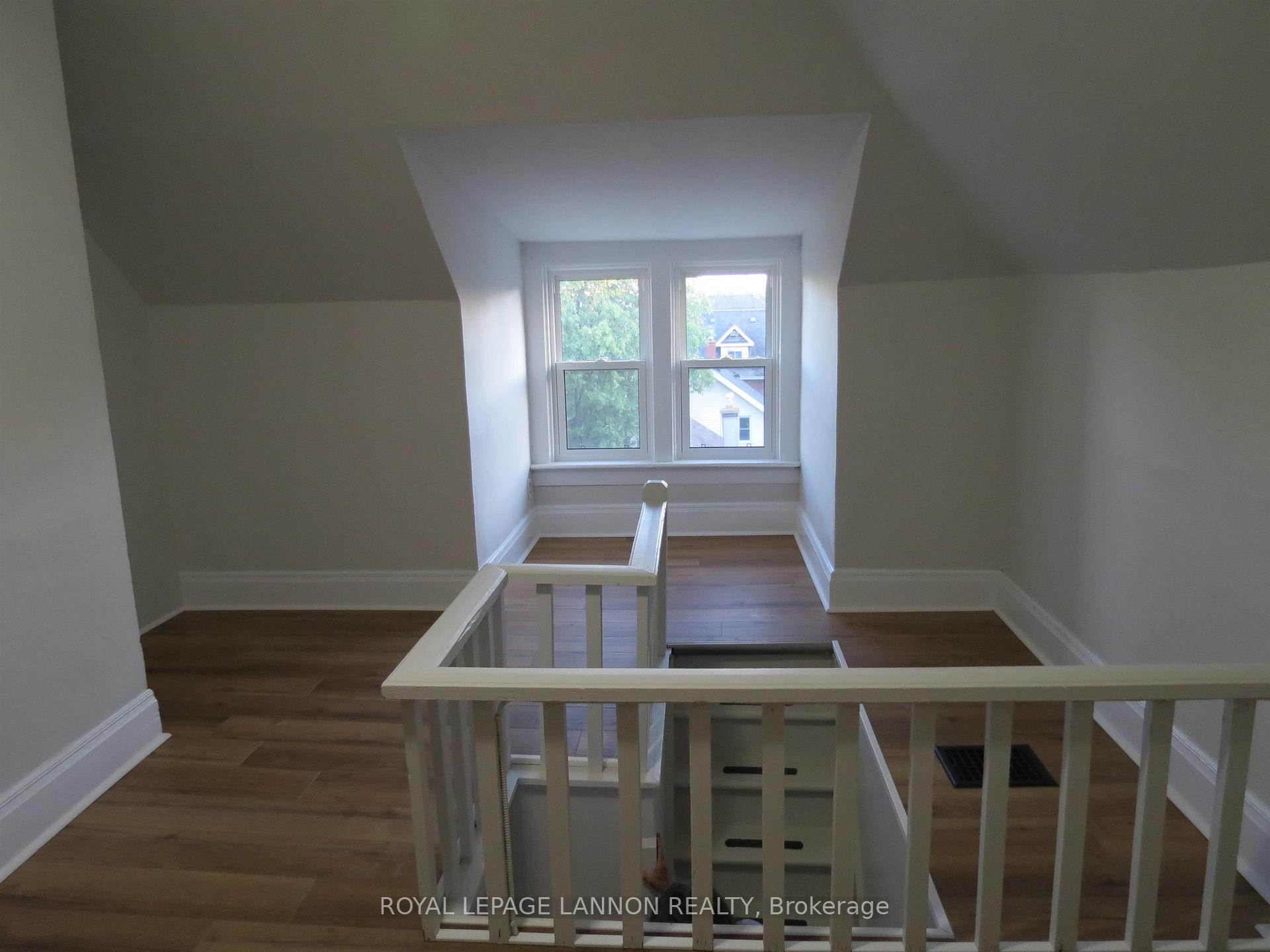 Photo 44 of 4 Crown Street, Thunder Bay, Court / Cumberland — HOMEH