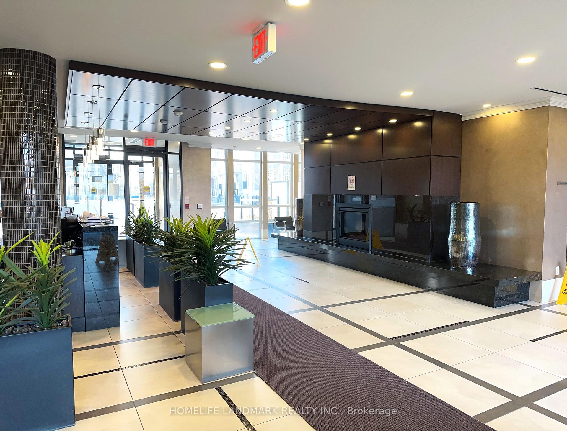 Photo 5 of Unit 410, 131 Upper Duke Crescent, Markham, Unionville — HOMEH