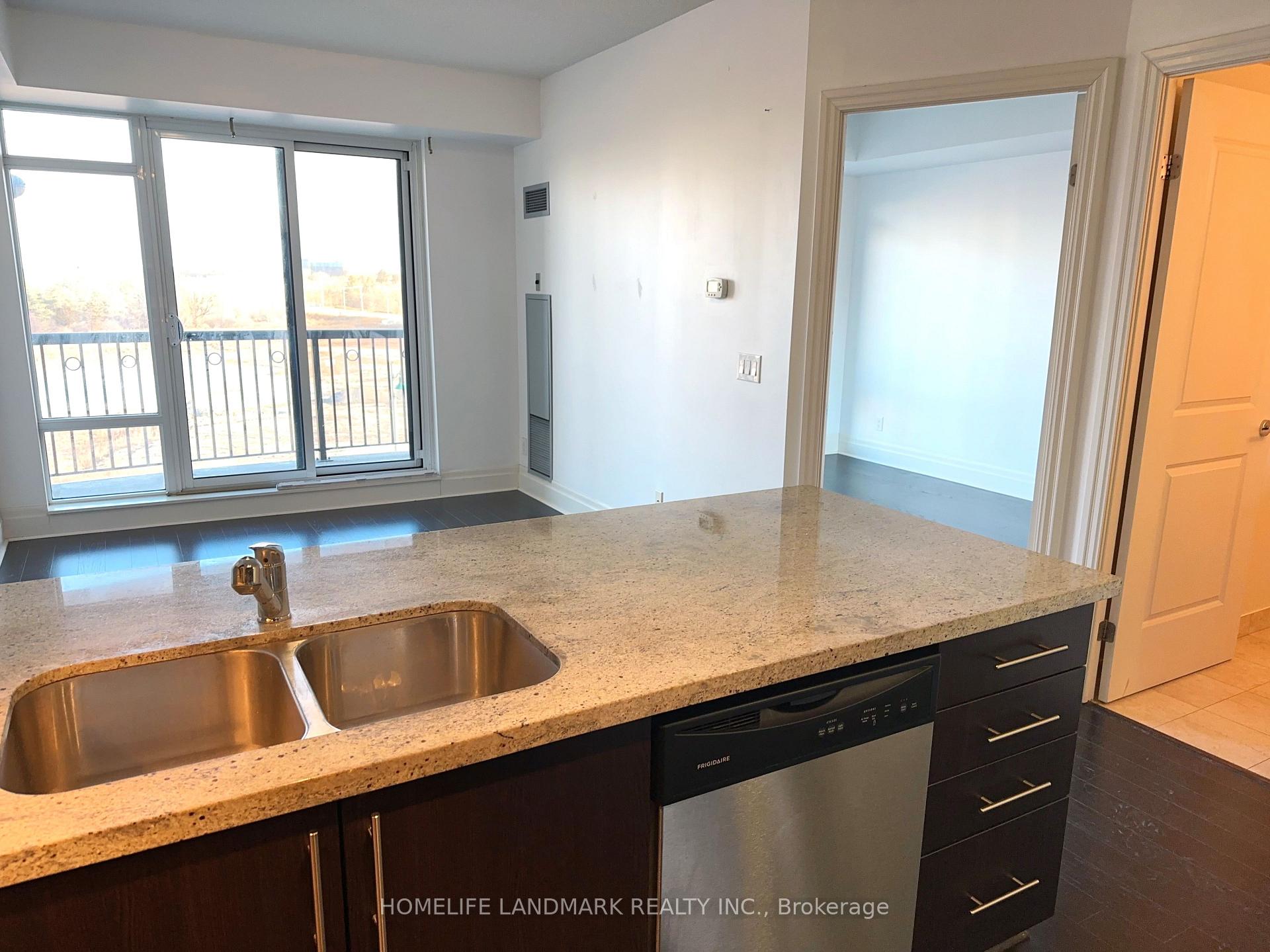Photo 7 of Unit 410, 131 Upper Duke Crescent, Markham, Unionville — HOMEH