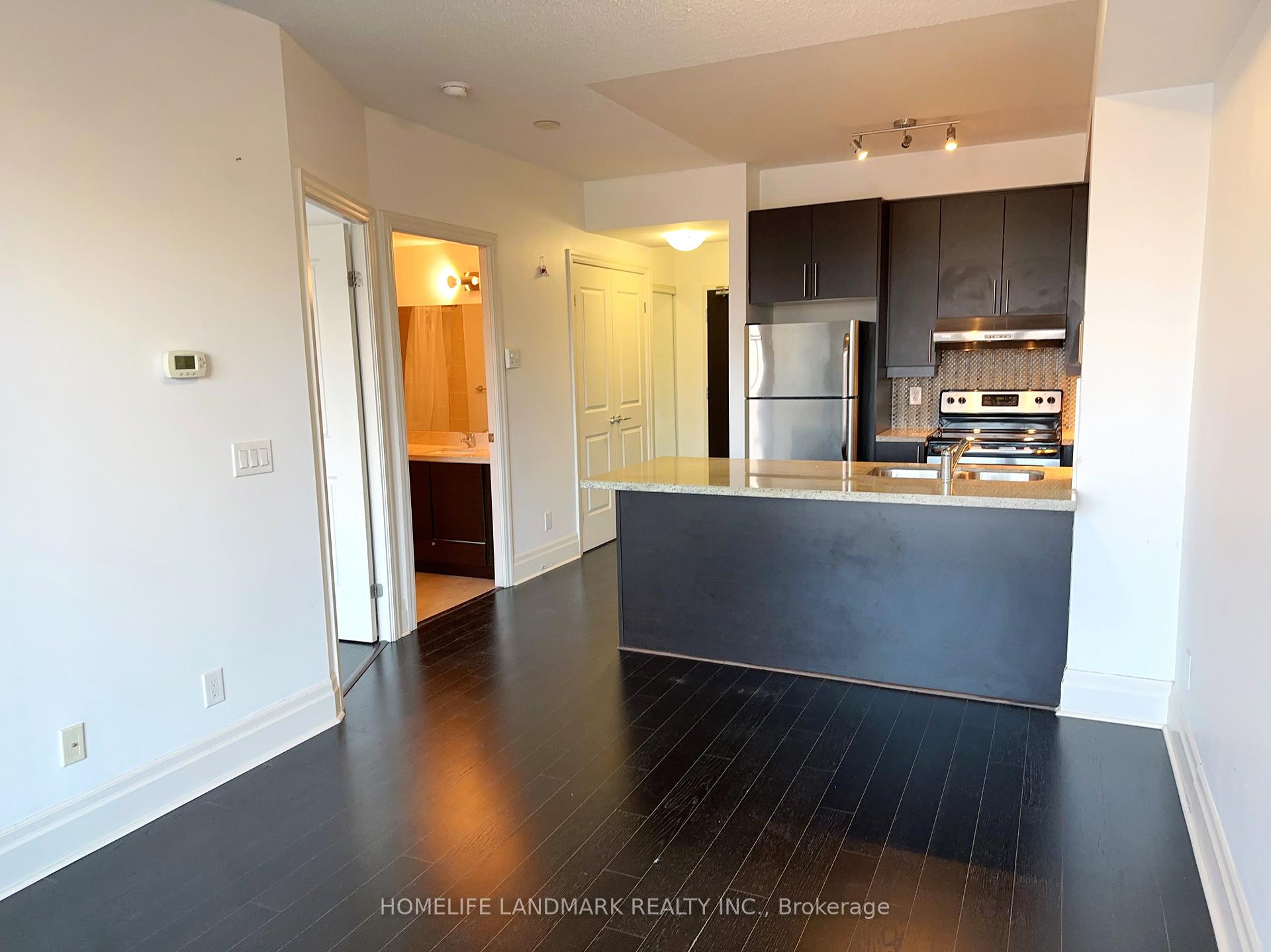 Photo 8 of Unit 410, 131 Upper Duke Crescent, Markham, Unionville — HOMEH