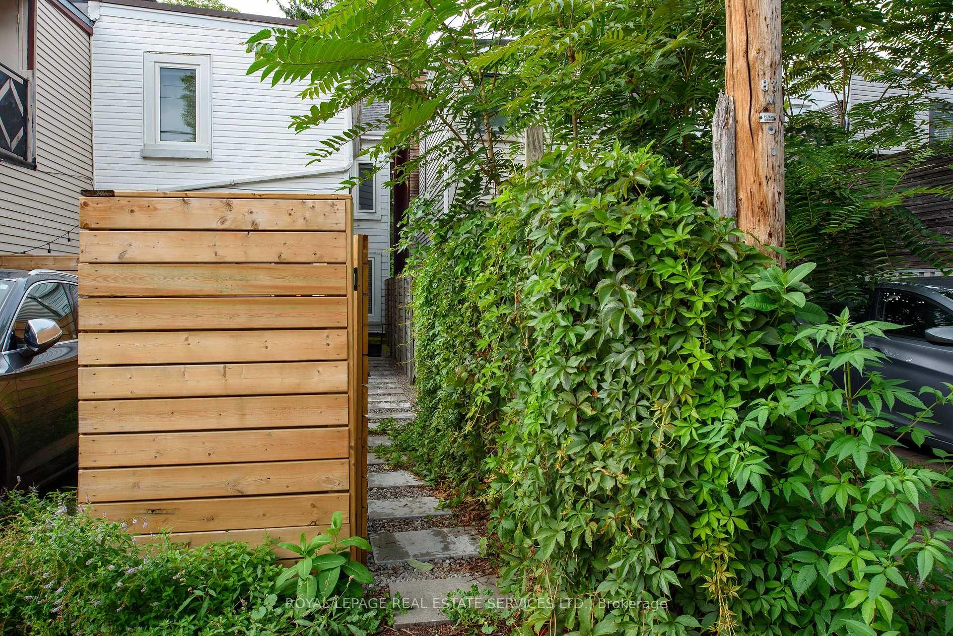 Photo 23 of Unit Lower, 81 Major Street, Toronto, University — HOMEH