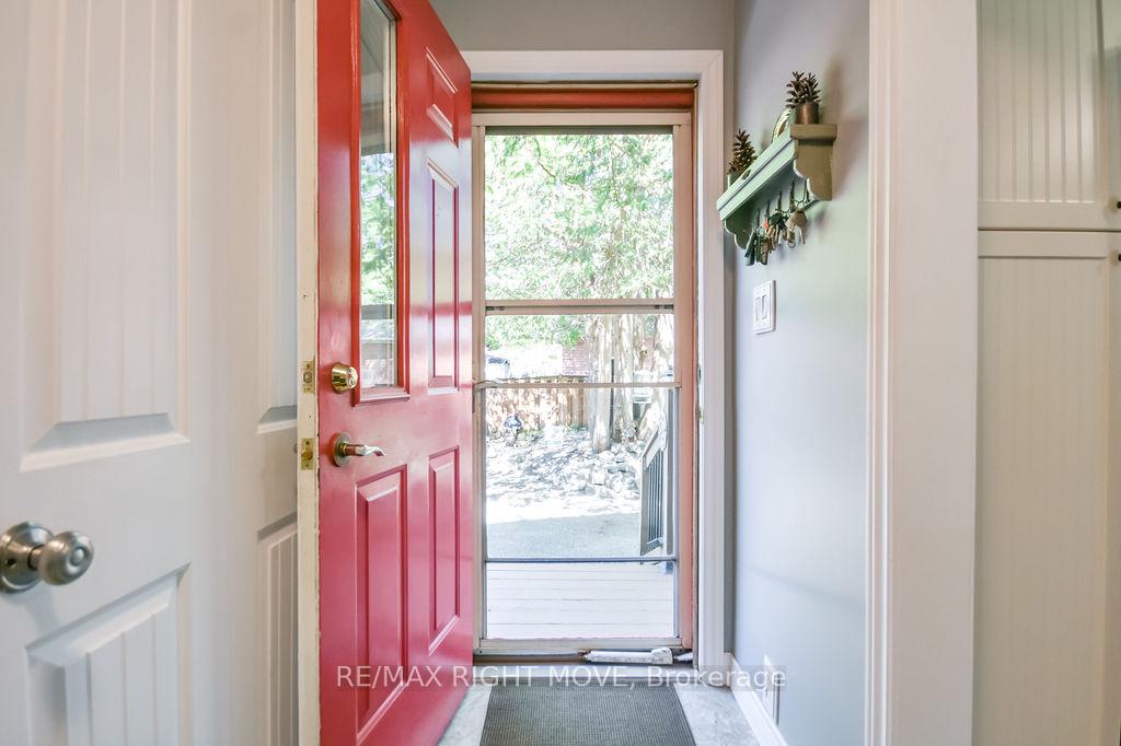 Photo 5 of 1032 Cowbell Lane, Gravenhurst, Morrison — HOMEH