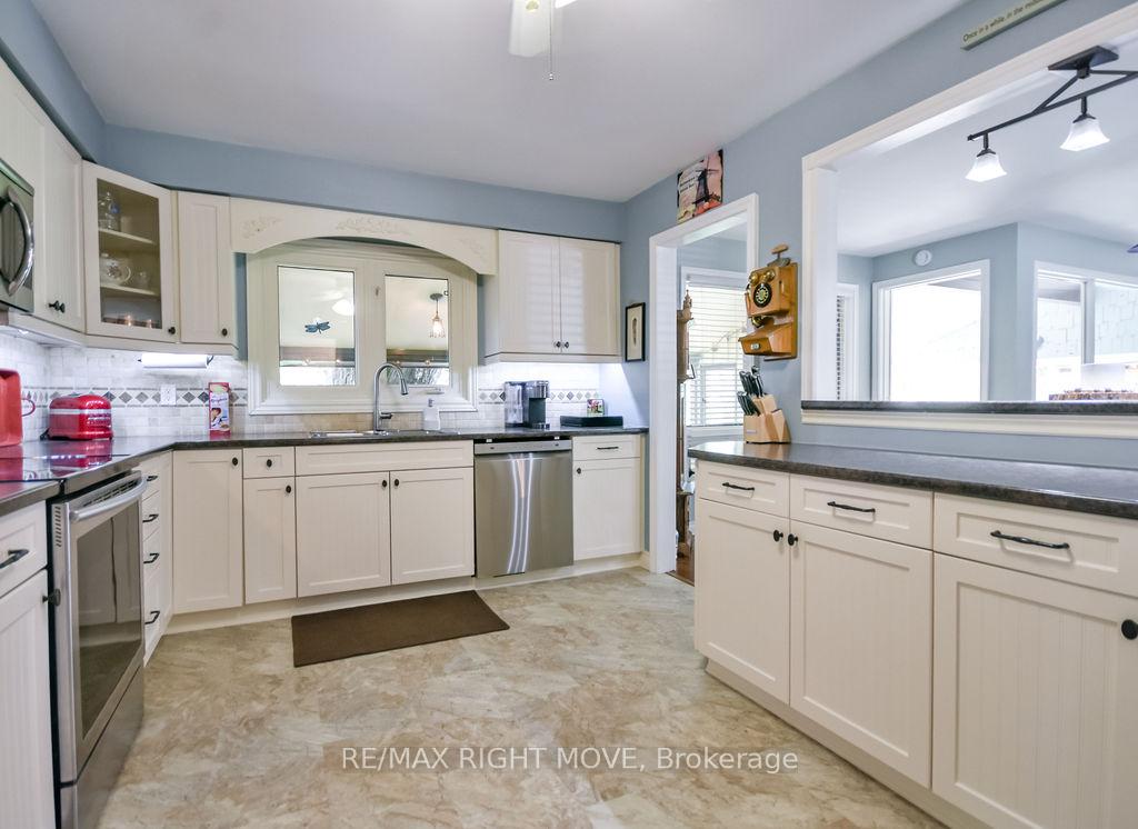 Photo 7 of 1032 Cowbell Lane, Gravenhurst, Morrison — HOMEH