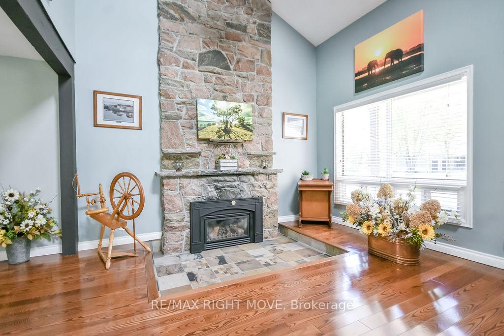 Photo 18 of 1032 Cowbell Lane, Gravenhurst, Morrison — HOMEH