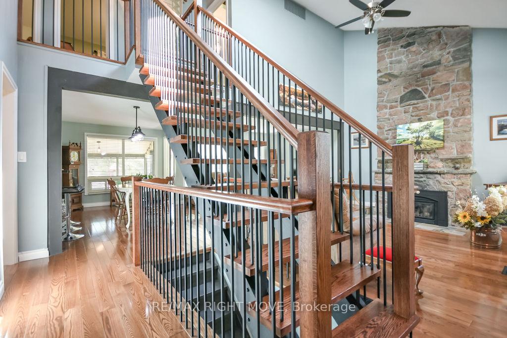 Photo 20 of 1032 Cowbell Lane, Gravenhurst, Morrison — HOMEH