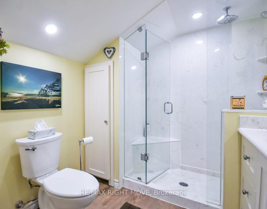 Photo 31 of 1032 Cowbell Lane, Gravenhurst, Morrison — HOMEH