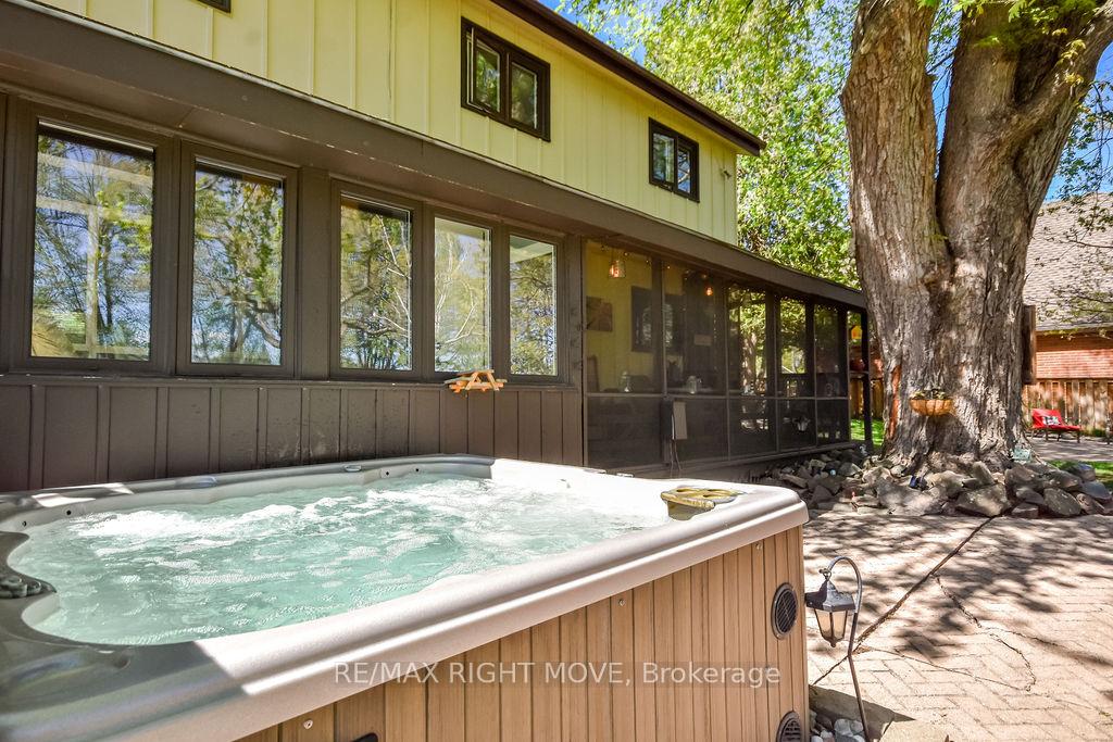 Photo 37 of 1032 Cowbell Lane, Gravenhurst, Morrison — HOMEH