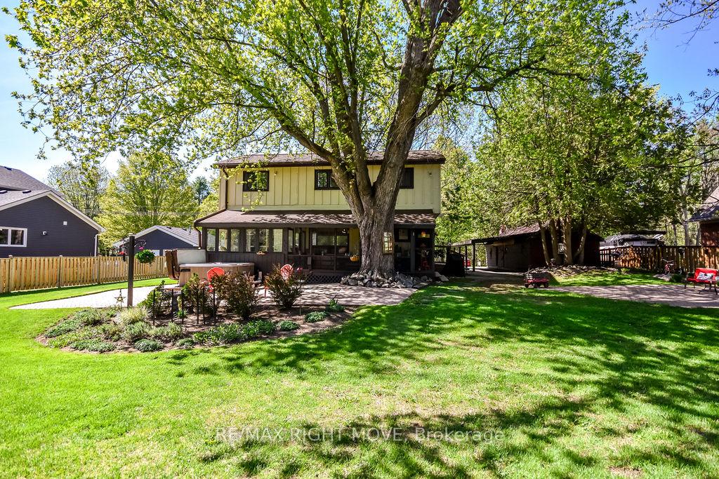 Photo 43 of 1032 Cowbell Lane, Gravenhurst, Morrison — HOMEH