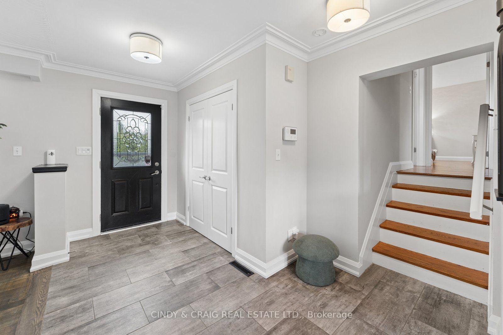 Photo 4 of 1707 Highway 2 Road, Clarington, Courtice — HOMEH
