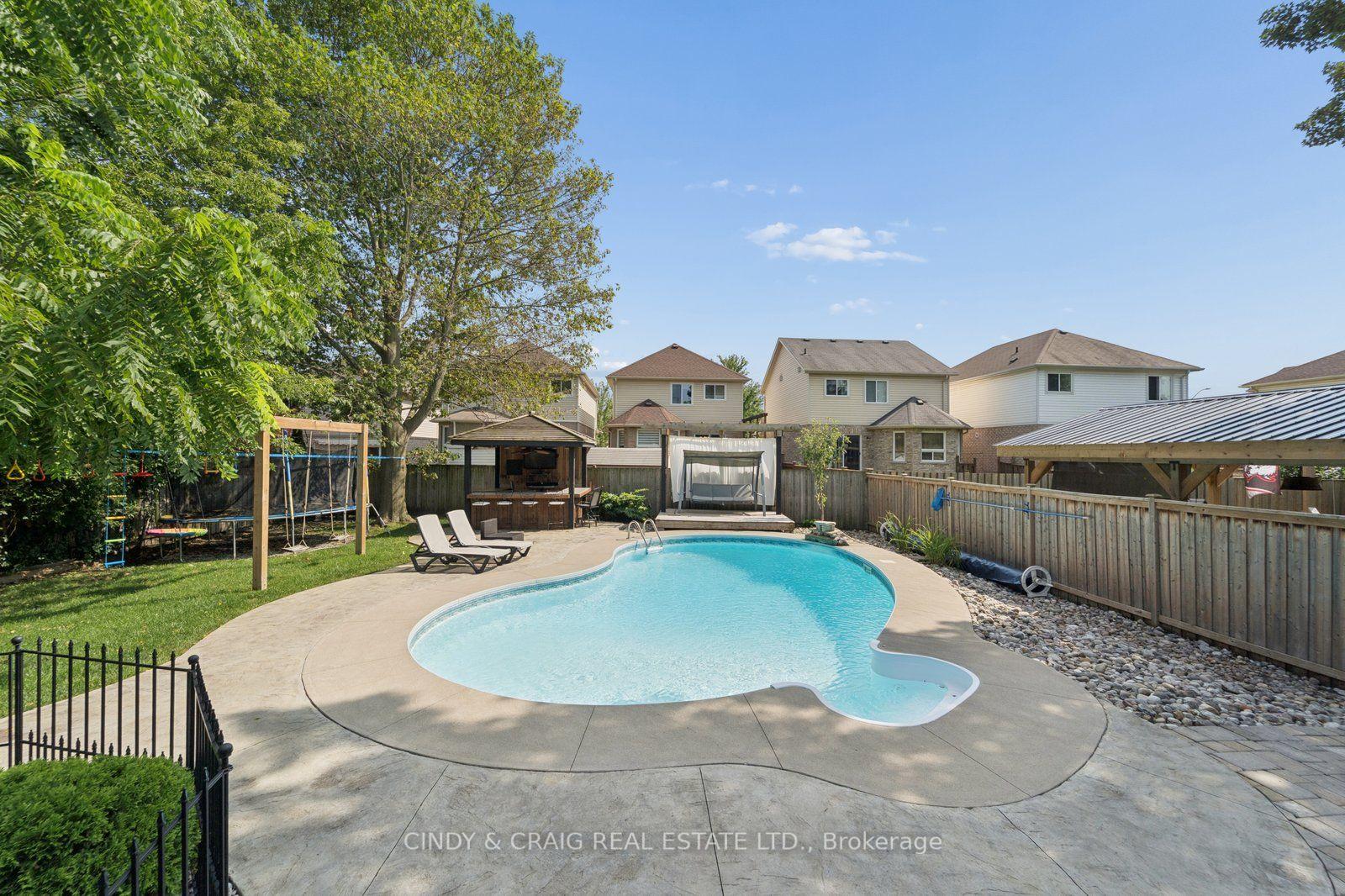 Photo 31 of 1707 Highway 2 Road, Clarington, Courtice — HOMEH