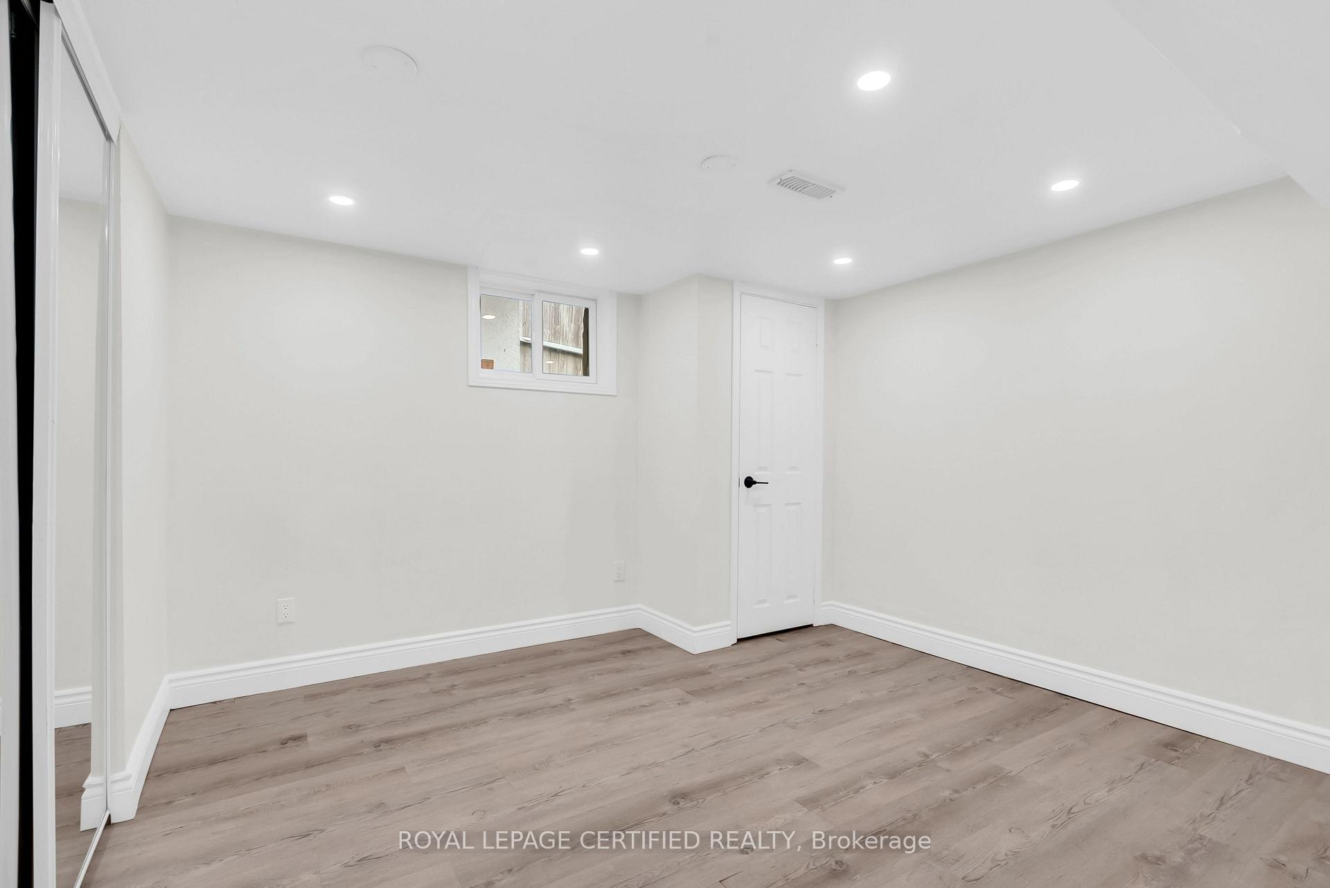 Photo 36 of 301 Geneva Avenue, Oshawa, Lakeview — HOMEH