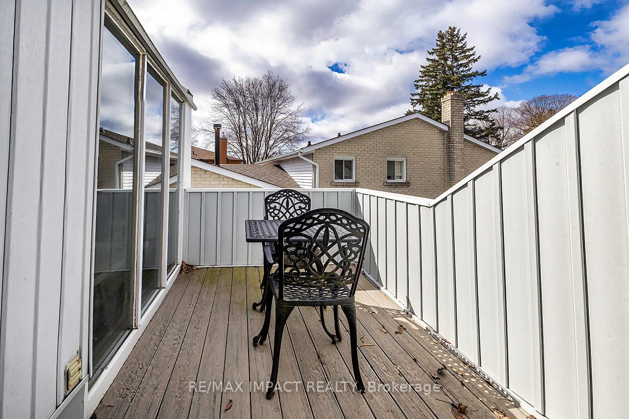 Photo 37 of 1410 Manitou Drive, Oshawa, Samac — HOMEH