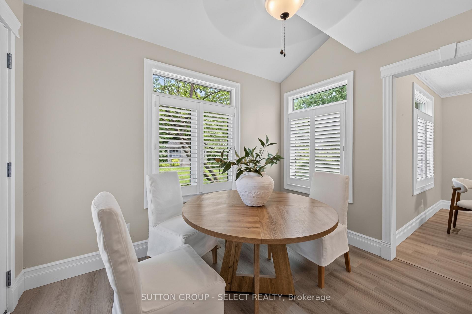 Photo 6 of 12 Banting Crescent, London, North I — HOMEH