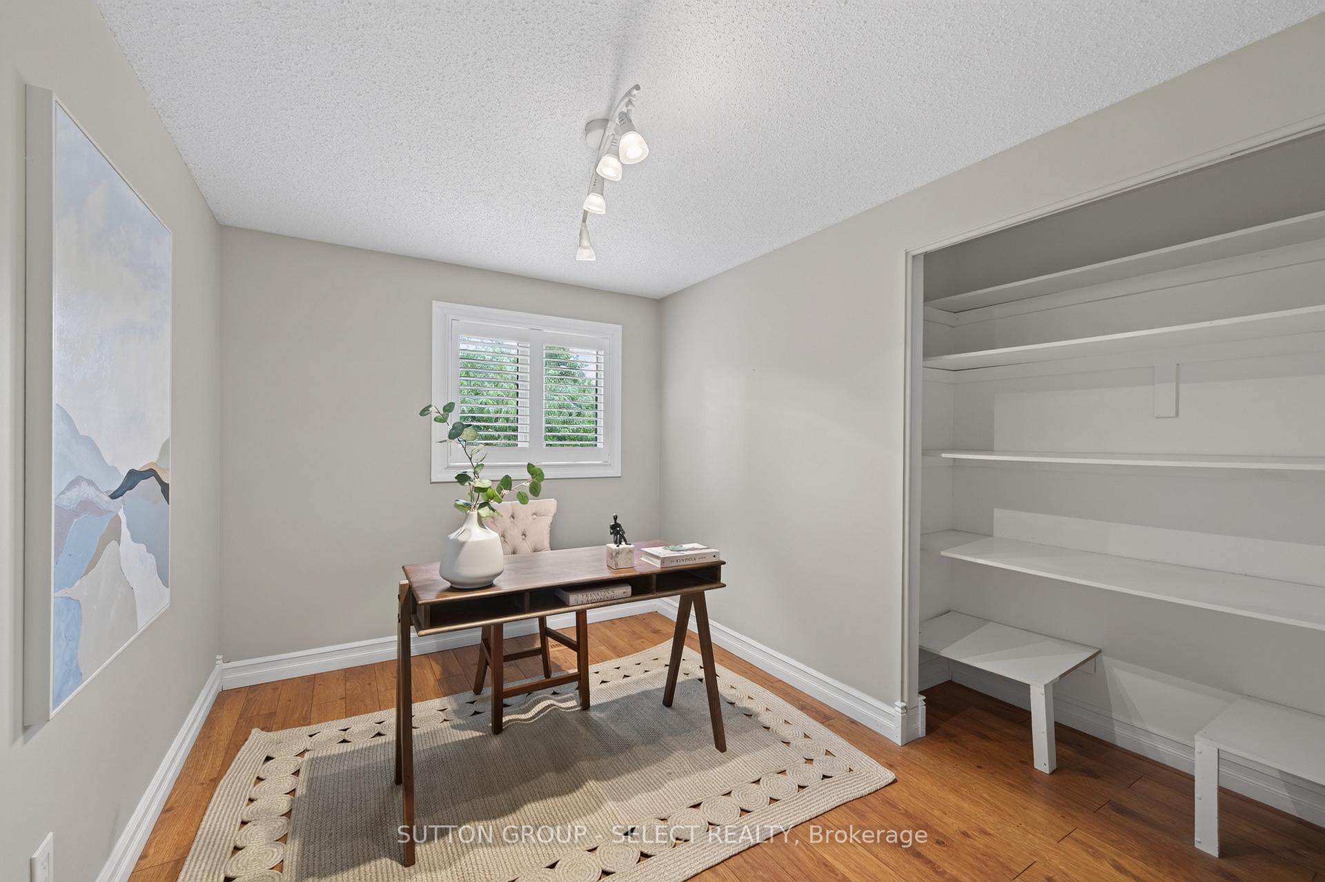 Photo 18 of 12 Banting Crescent, London, North I — HOMEH