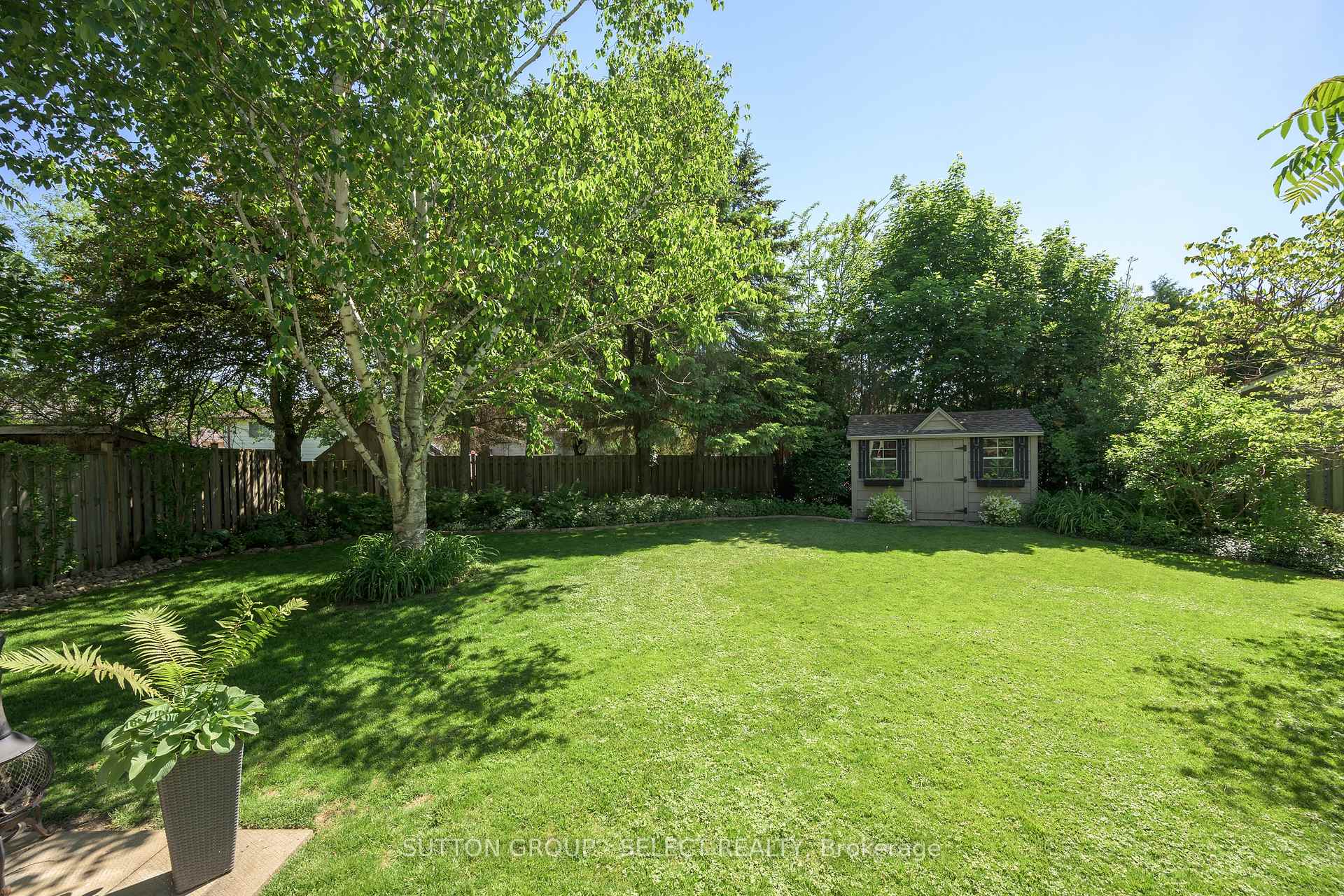 Photo 29 of 12 Banting Crescent, London, North I — HOMEH