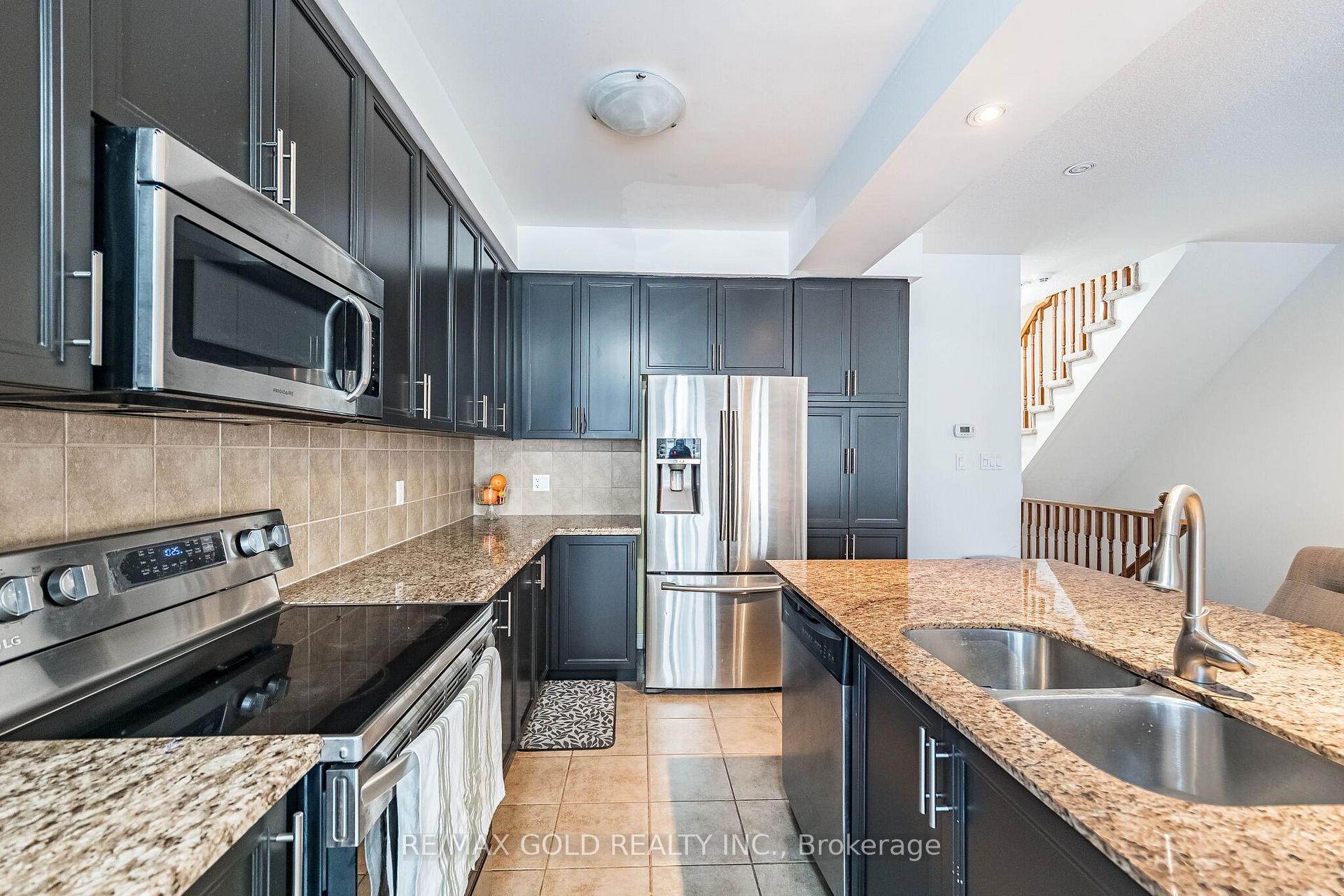 Photo 11 of 1452 Baseline Road, Hamilton, Stoney Creek — HOMEH