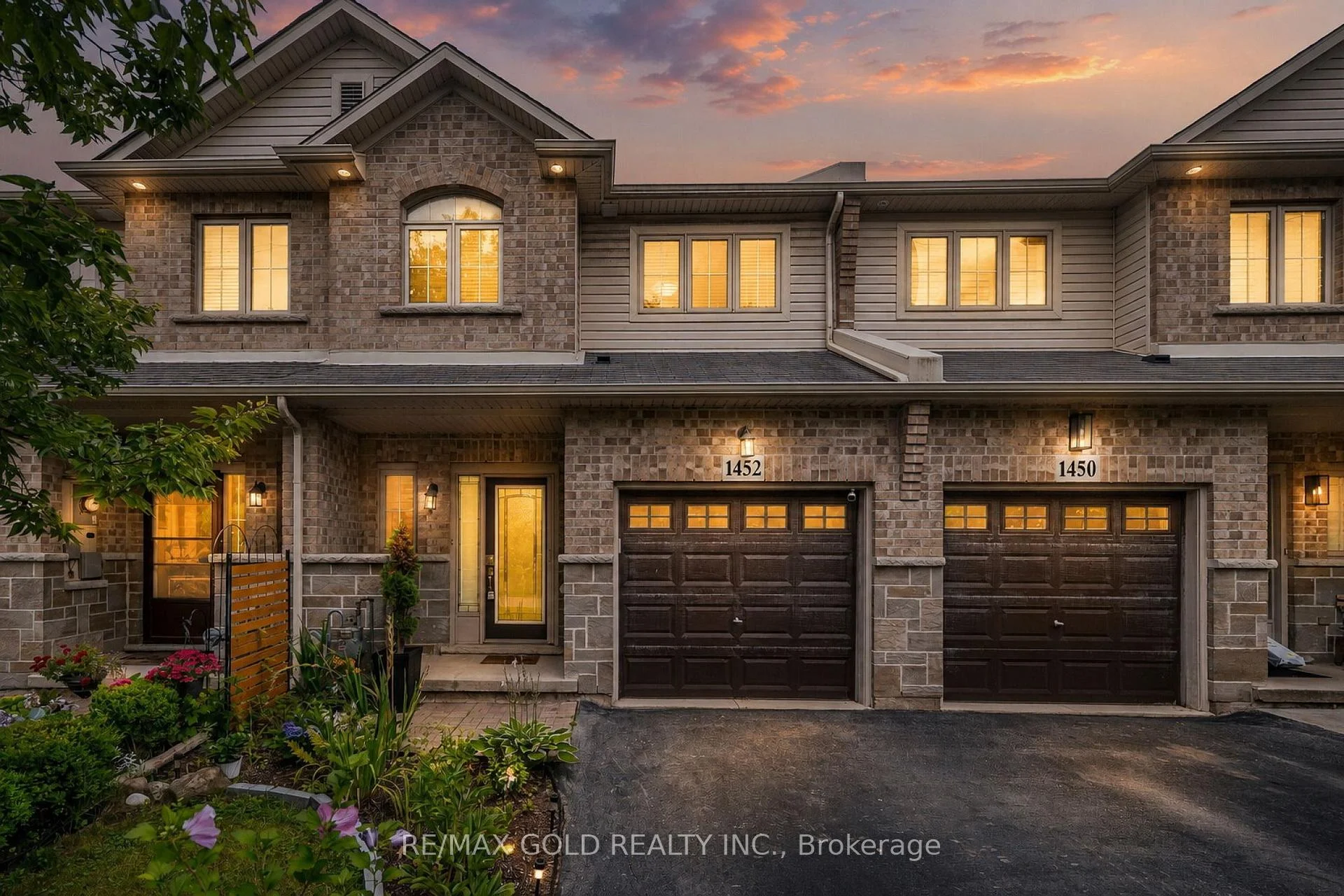 Photo 2 of 1452 Baseline Road, Hamilton, Stoney Creek — HOMEH