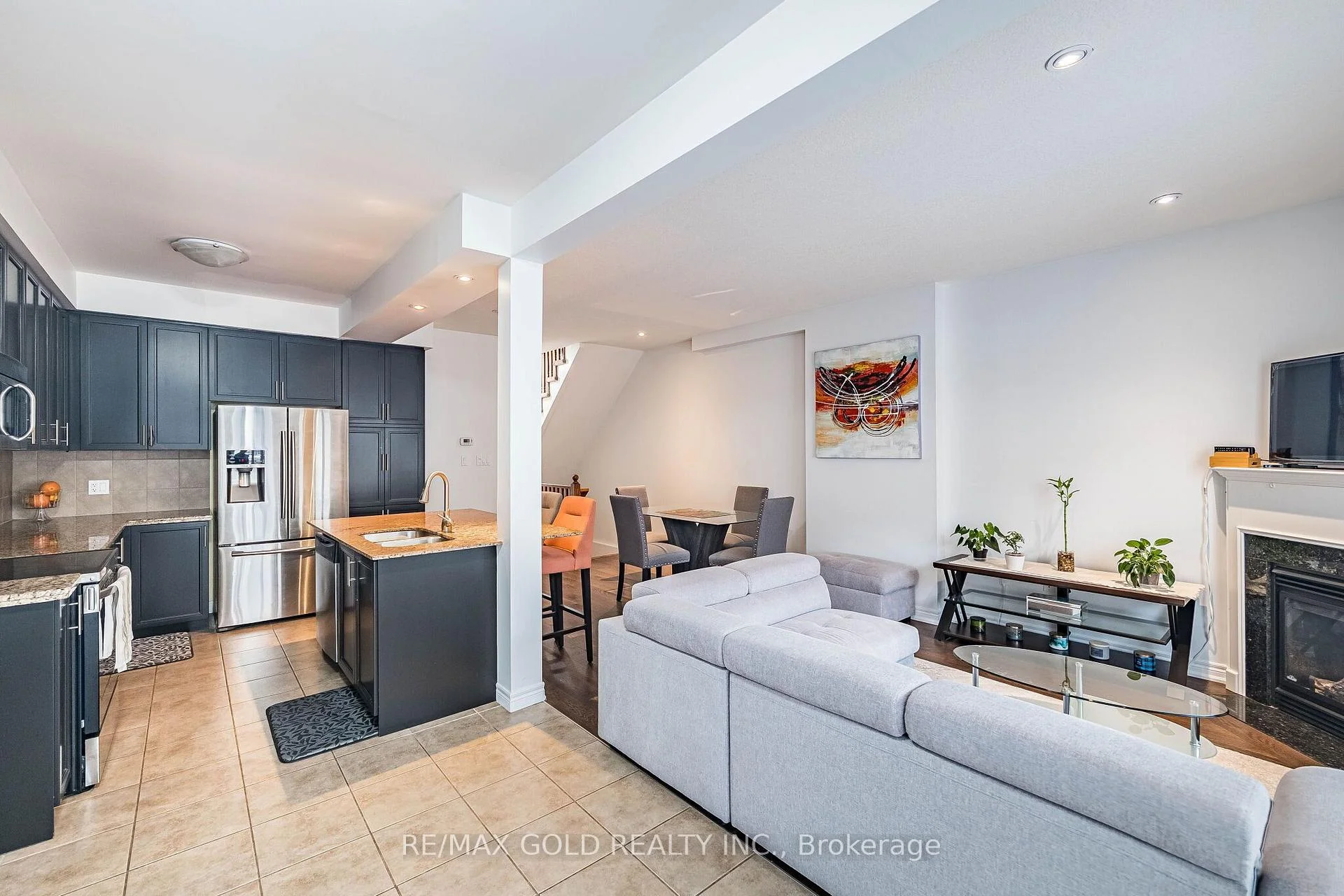 Photo 12 of 1452 Baseline Road, Hamilton, Stoney Creek — HOMEH