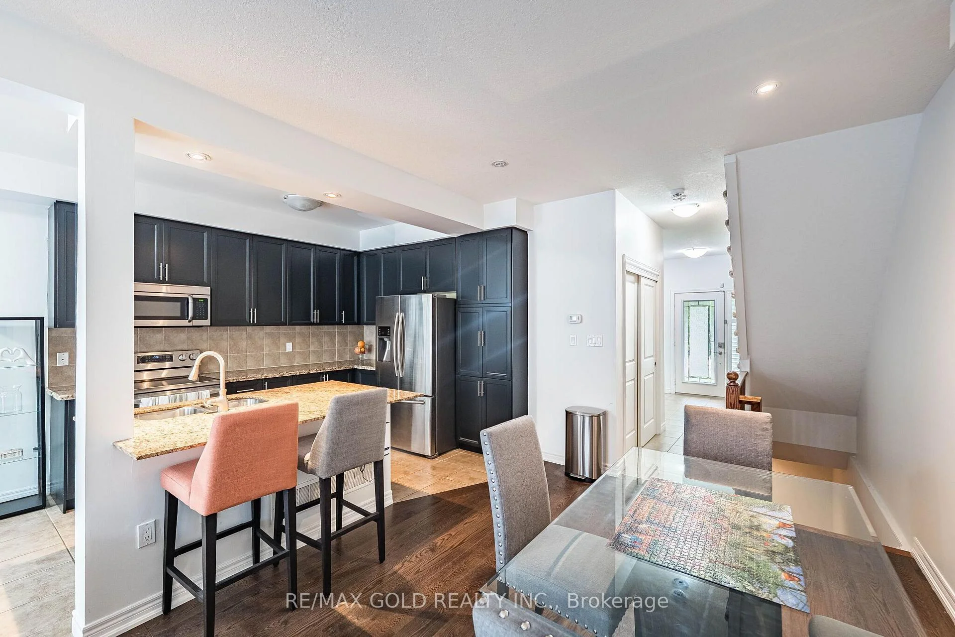 Photo 16 of 1452 Baseline Road, Hamilton, Stoney Creek — HOMEH