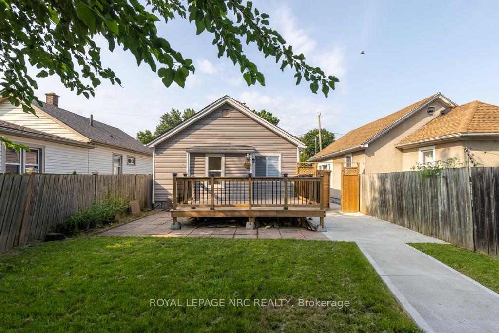 Photo 35 of 21 Trapnell Street, St. Catharines, E. Chester — HOMEH