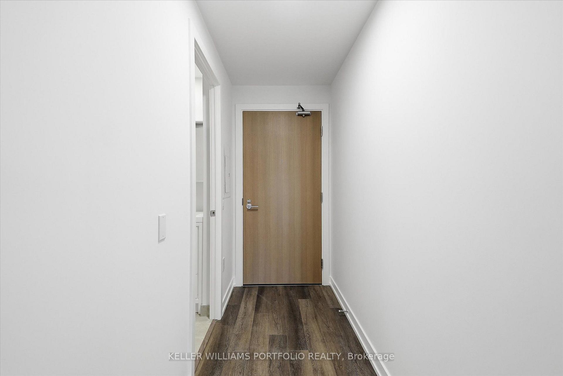 Photo 7 of Unit 210, 5 Meadowdale Road, Vaughan, Vaughan Corporate Centre — HOMEH