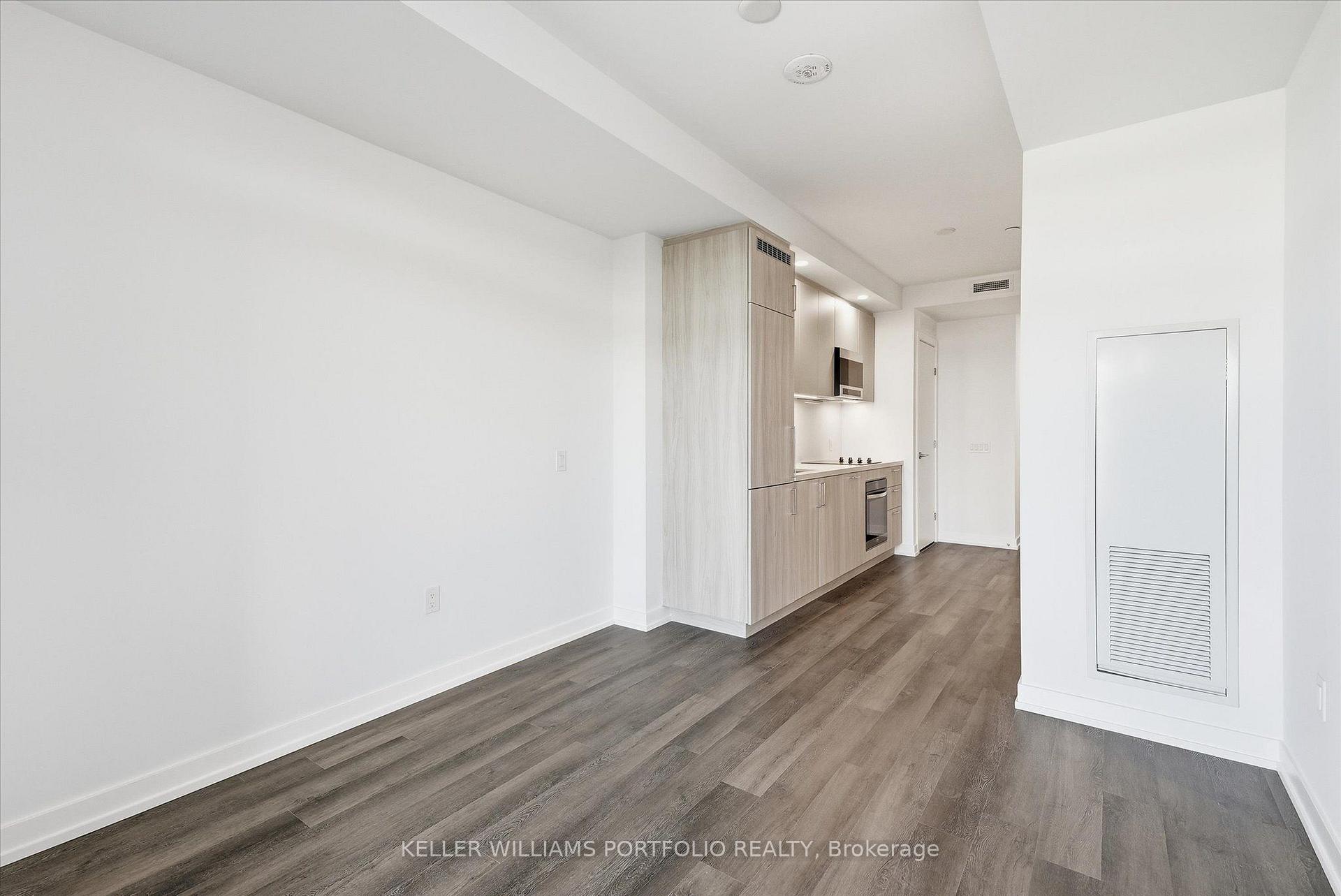 Photo 15 of Unit 210, 5 Meadowdale Road, Vaughan, Vaughan Corporate Centre — HOMEH