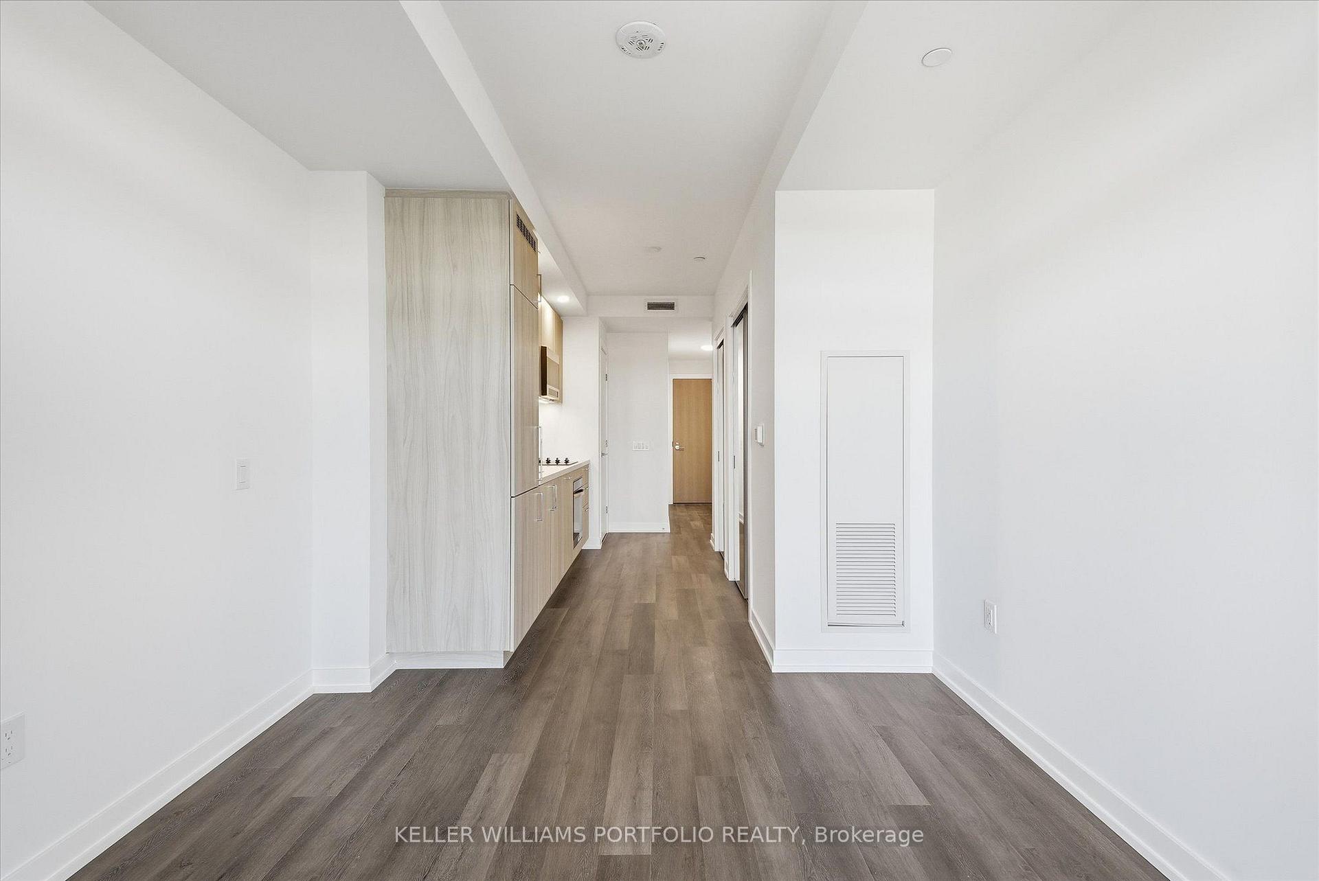Photo 16 of Unit 210, 5 Meadowdale Road, Vaughan, Vaughan Corporate Centre — HOMEH