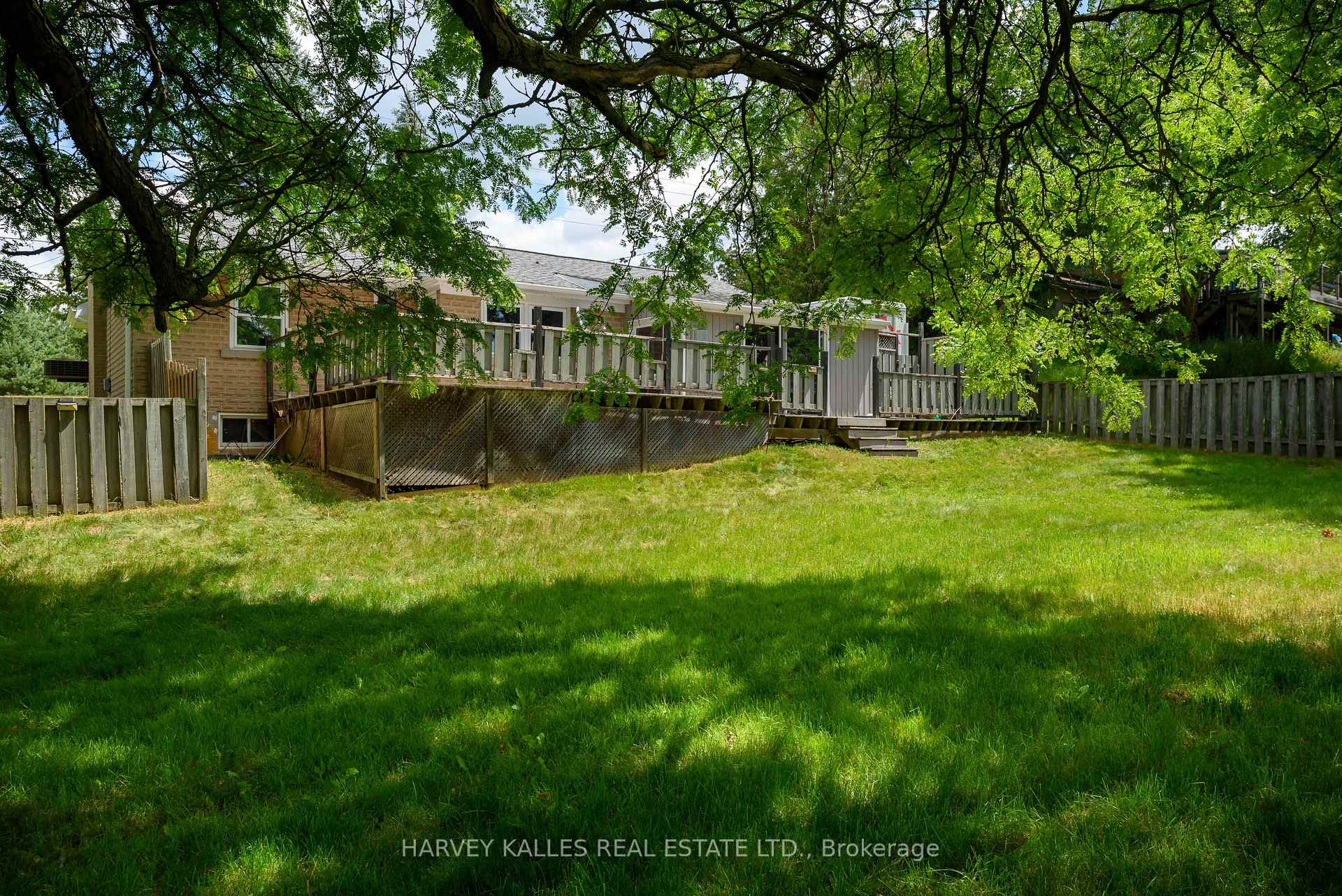 Photo 14 of Unit 50, 15140 Regional Road, Caledon, Bolton North — HOMEH
