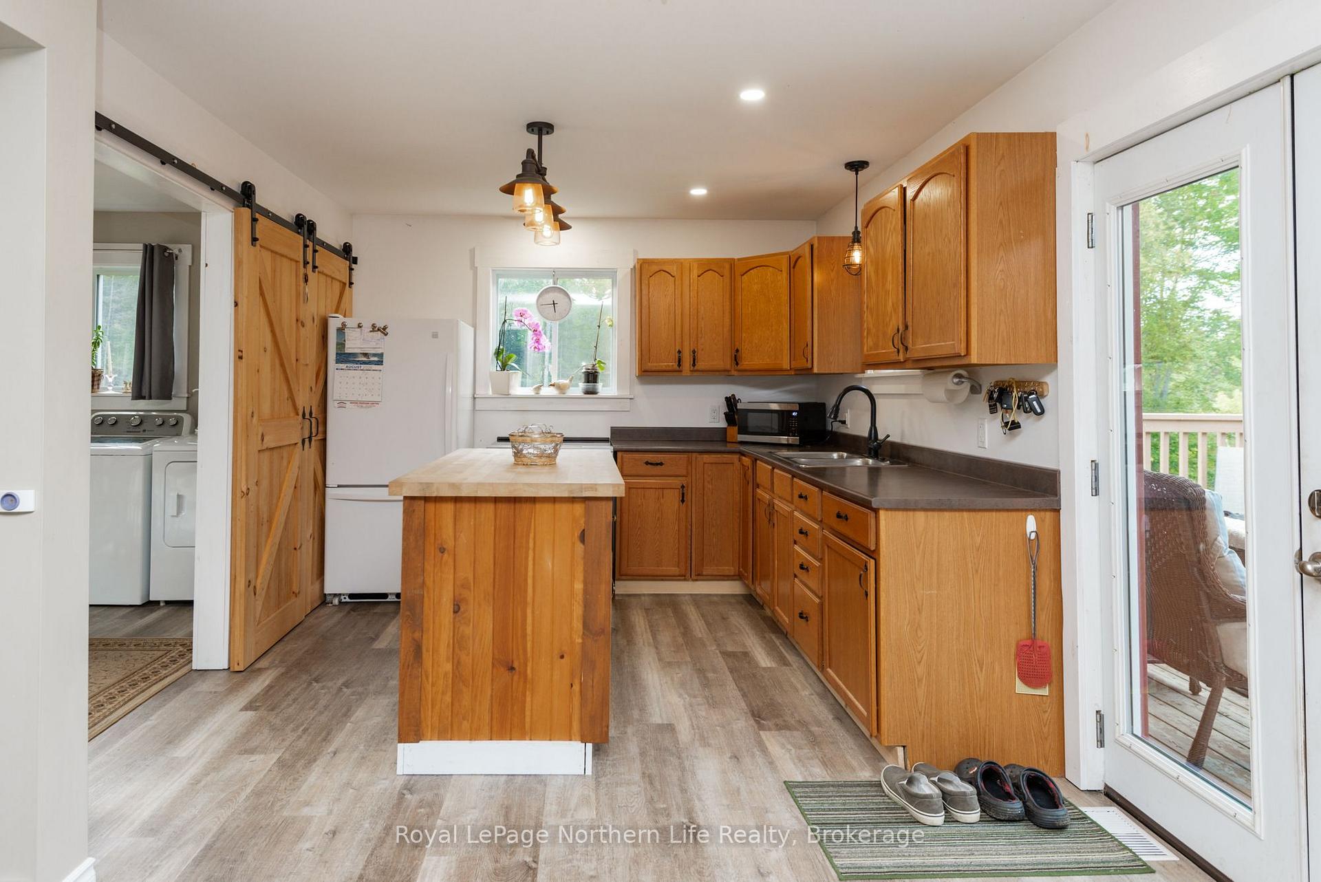 Photo 4 of 1343 Golf Course Road, Chisholm — HOMEH