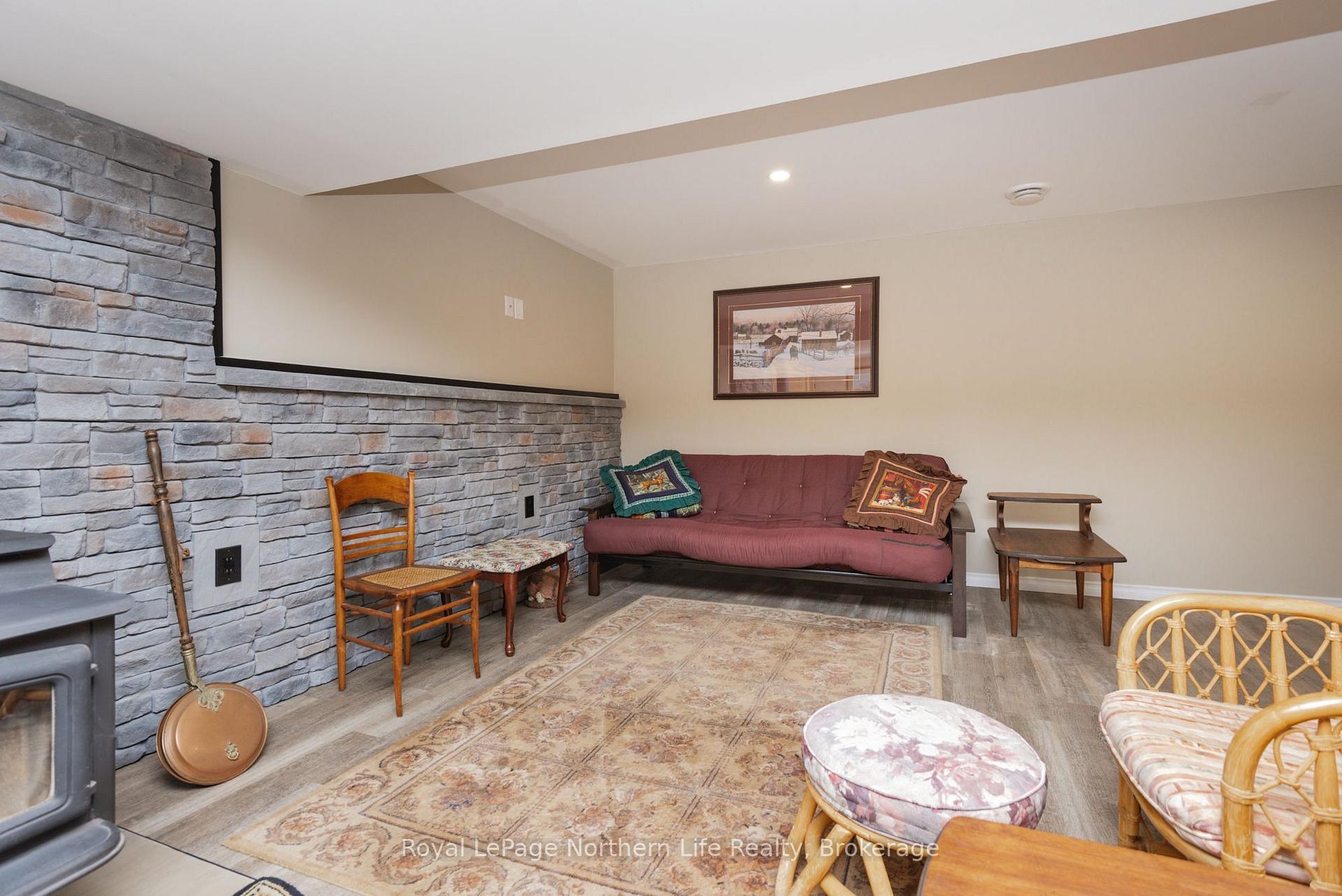 Photo 23 of 1343 Golf Course Road, Chisholm — HOMEH