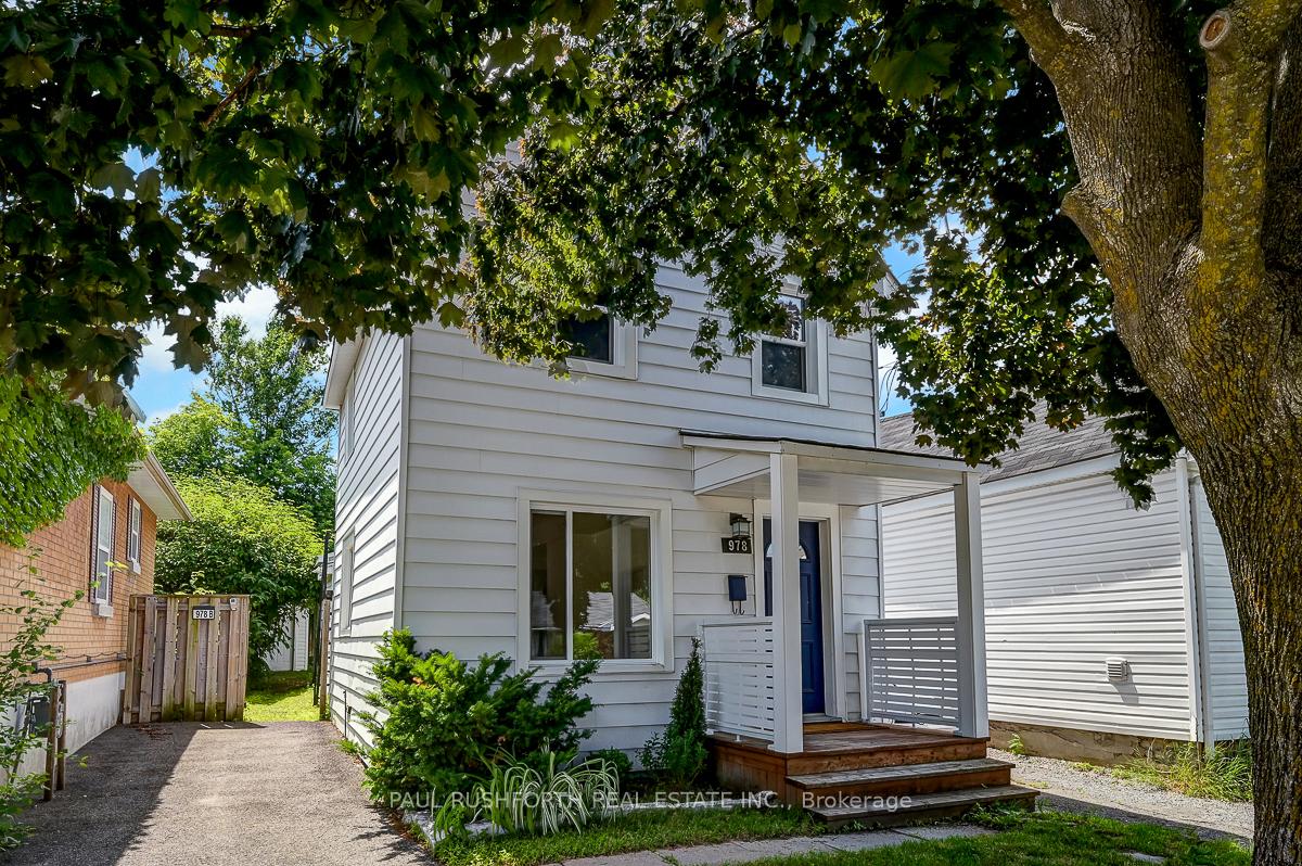 Photo 2 of 978 Admiral Avenue, Ottawa, Carlington — HOMEH