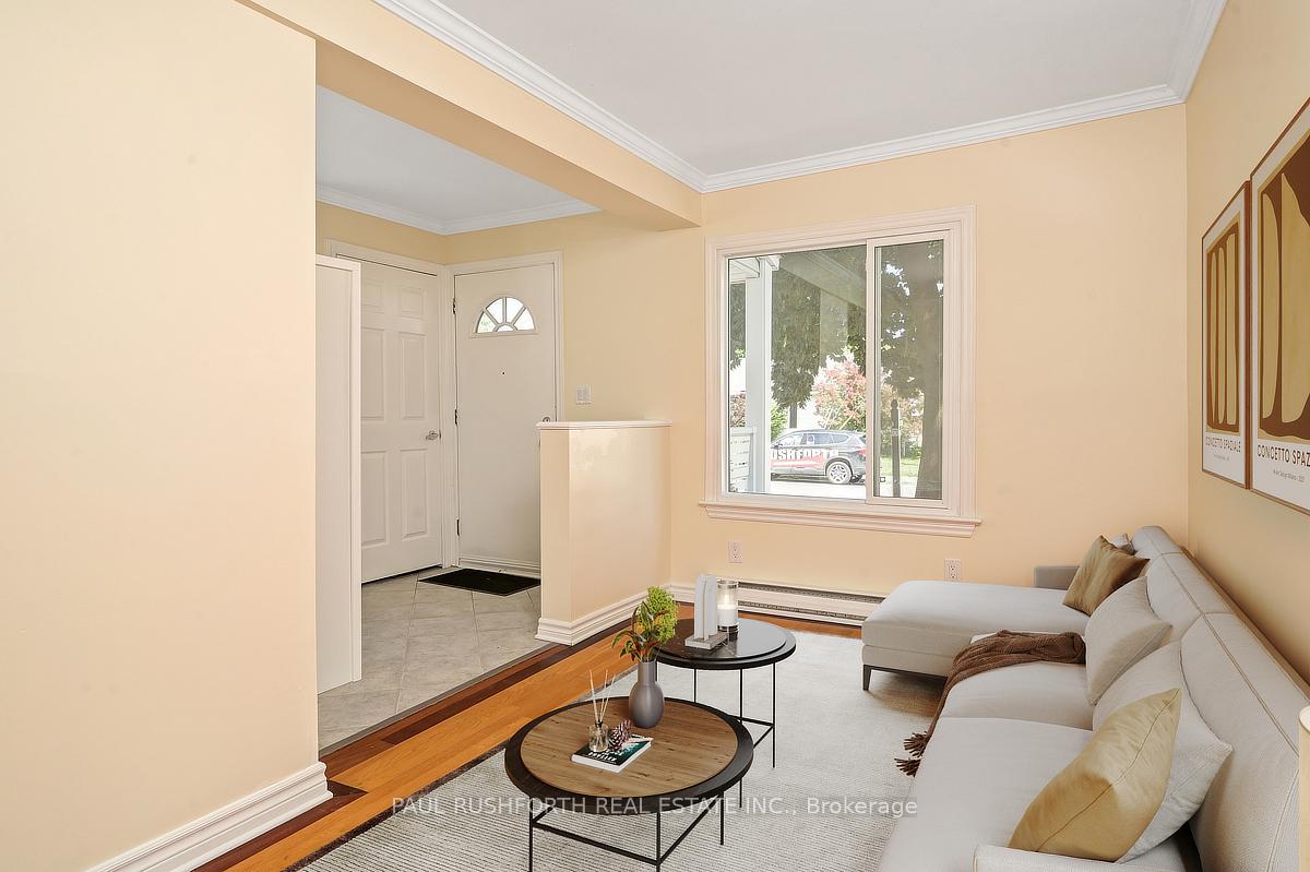 Photo 4 of 978 Admiral Avenue, Ottawa, Carlington — HOMEH