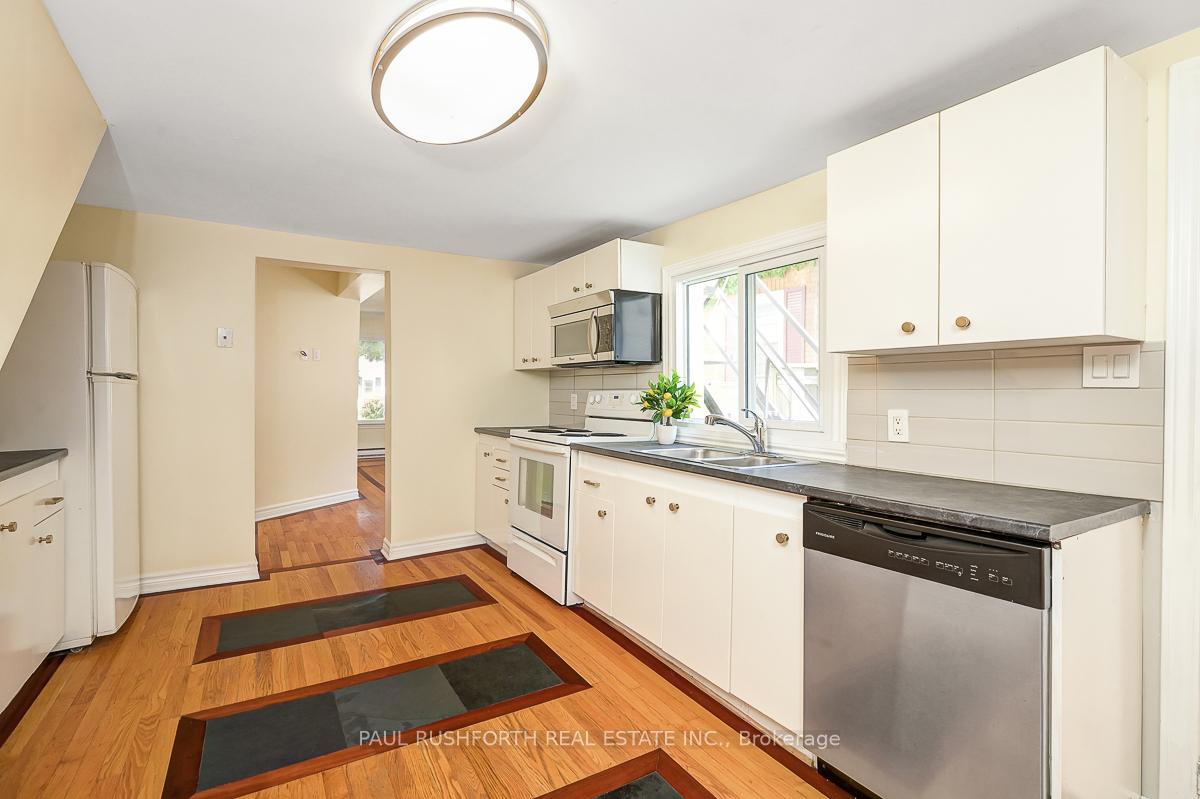 Photo 10 of 978 Admiral Avenue, Ottawa, Carlington — HOMEH