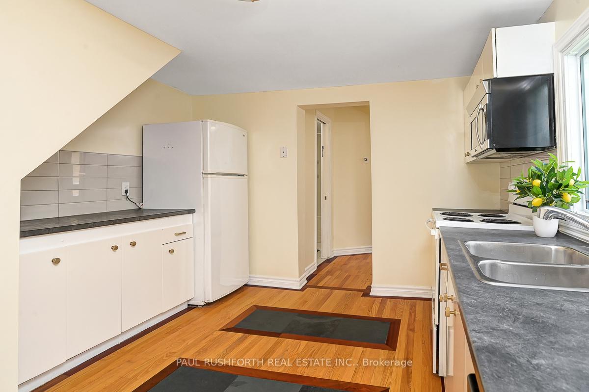 Photo 11 of 978 Admiral Avenue, Ottawa, Carlington — HOMEH