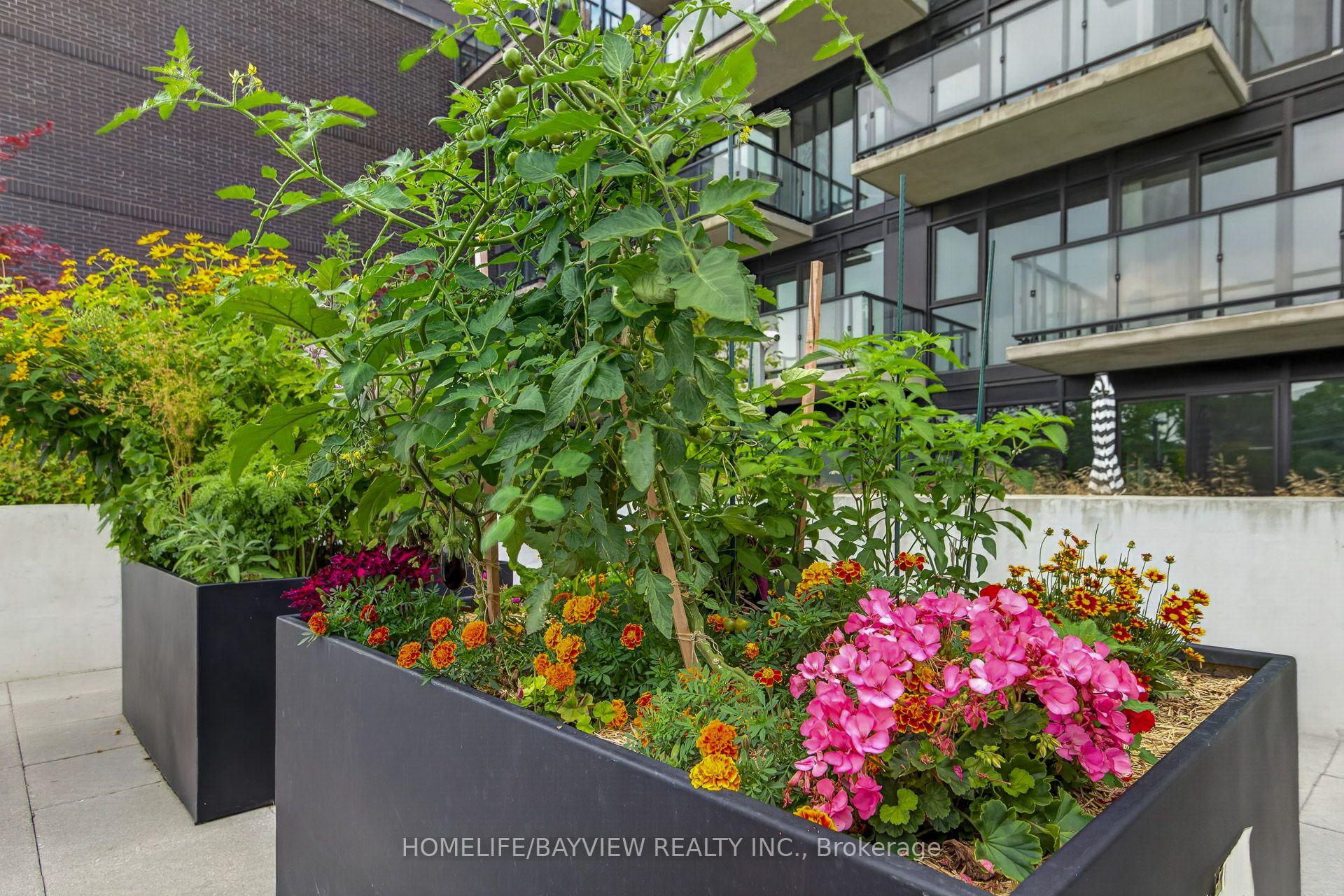 Photo 48 of Unit 609, 7 Smith Crescent, Etobicoke, Stonegate-Queensway — HOMEH