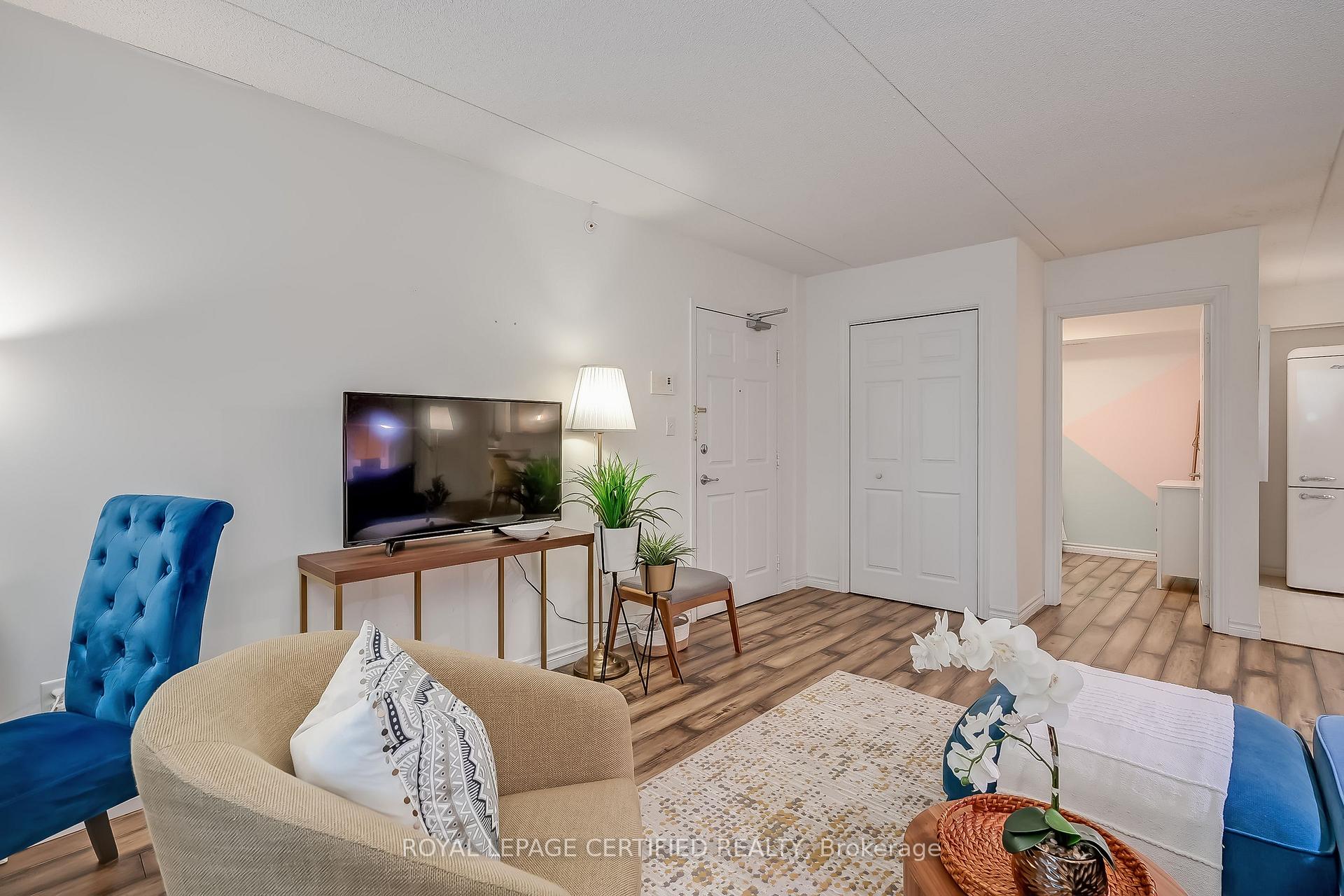 Photo 11 of Unit 308, 1350 Main Street E, Milton, Dempsey — HOMEH