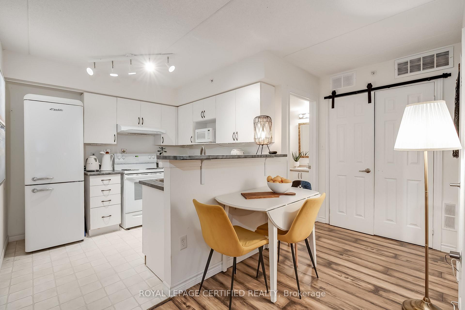 Photo 19 of Unit 308, 1350 Main Street E, Milton, Dempsey — HOMEH