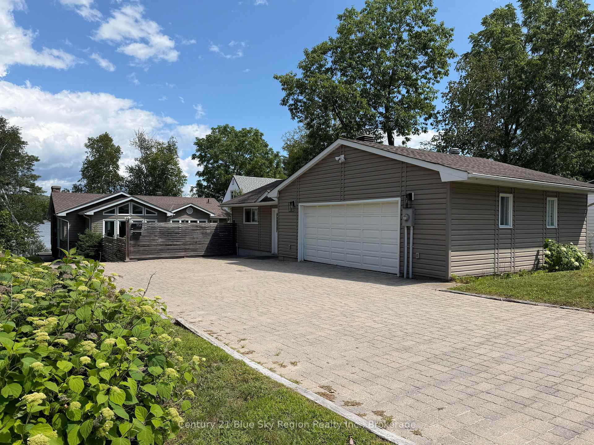 Photo 3 of 356 Lakeside Drive, North Bay, Birchaven — HOMEH