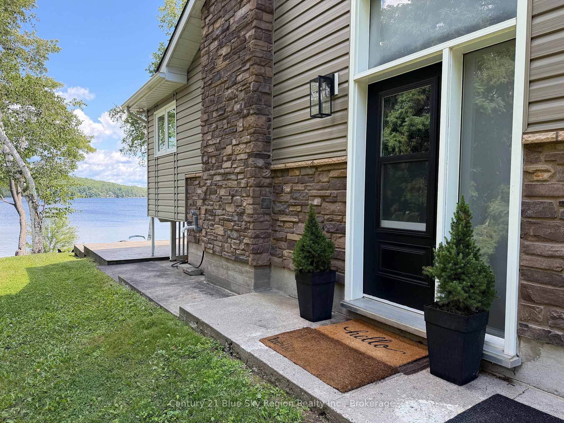 Photo 4 of 356 Lakeside Drive, North Bay, Birchaven — HOMEH