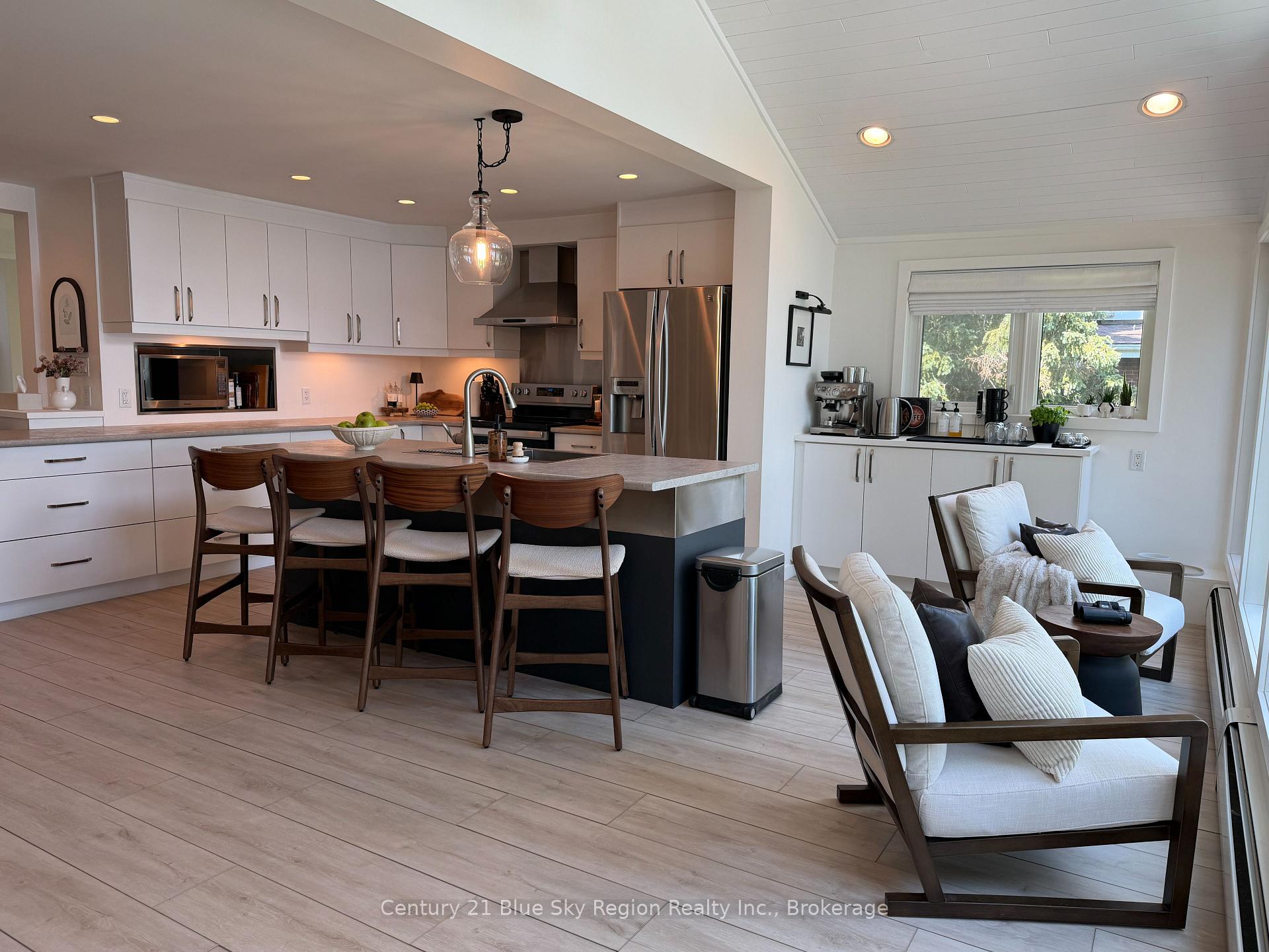 Photo 6 of 356 Lakeside Drive, North Bay, Birchaven — HOMEH
