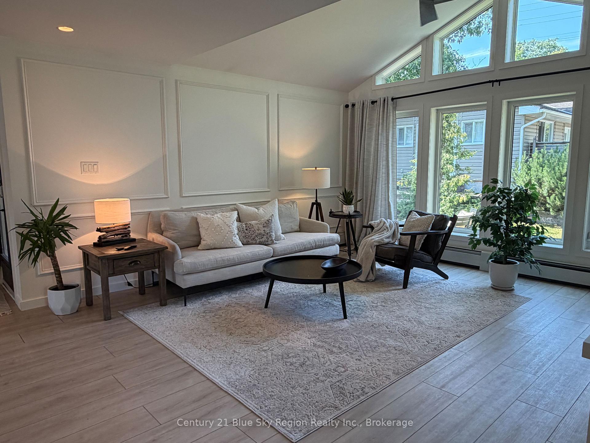 Photo 12 of 356 Lakeside Drive, North Bay, Birchaven — HOMEH